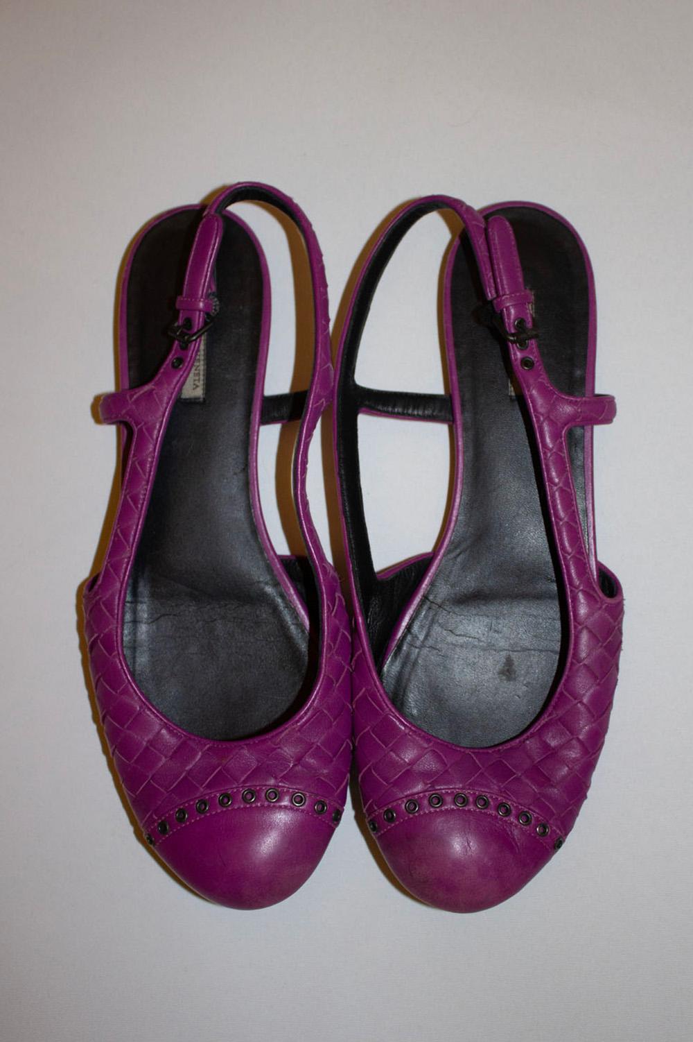 Chaussures Vintage Magenta de Bottega Veneta en vente 1