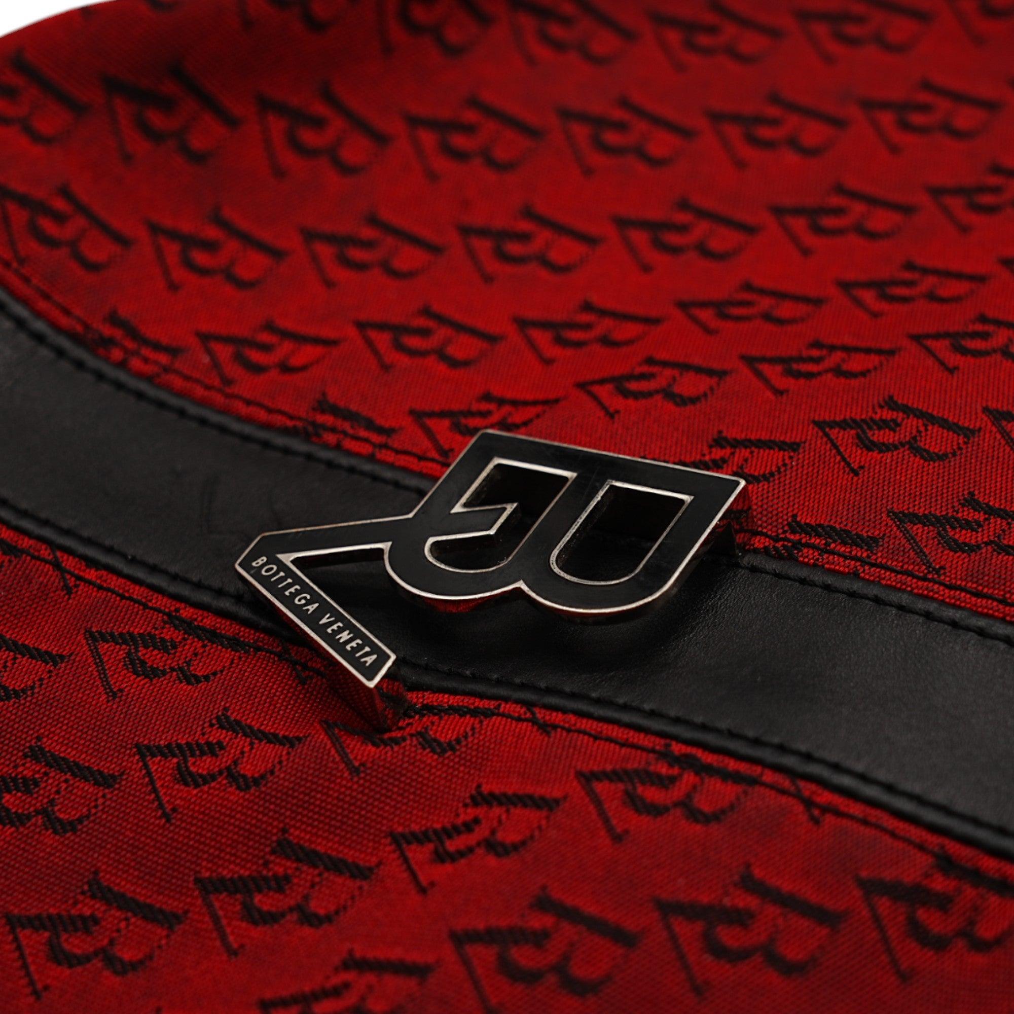 Red Bottega Veneta Vintage Shoulder Bag - '10s For Sale