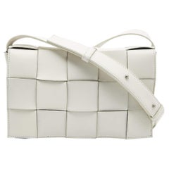 Bottega Veneta White Intrecciato Leather Cassette Shoulder Bag