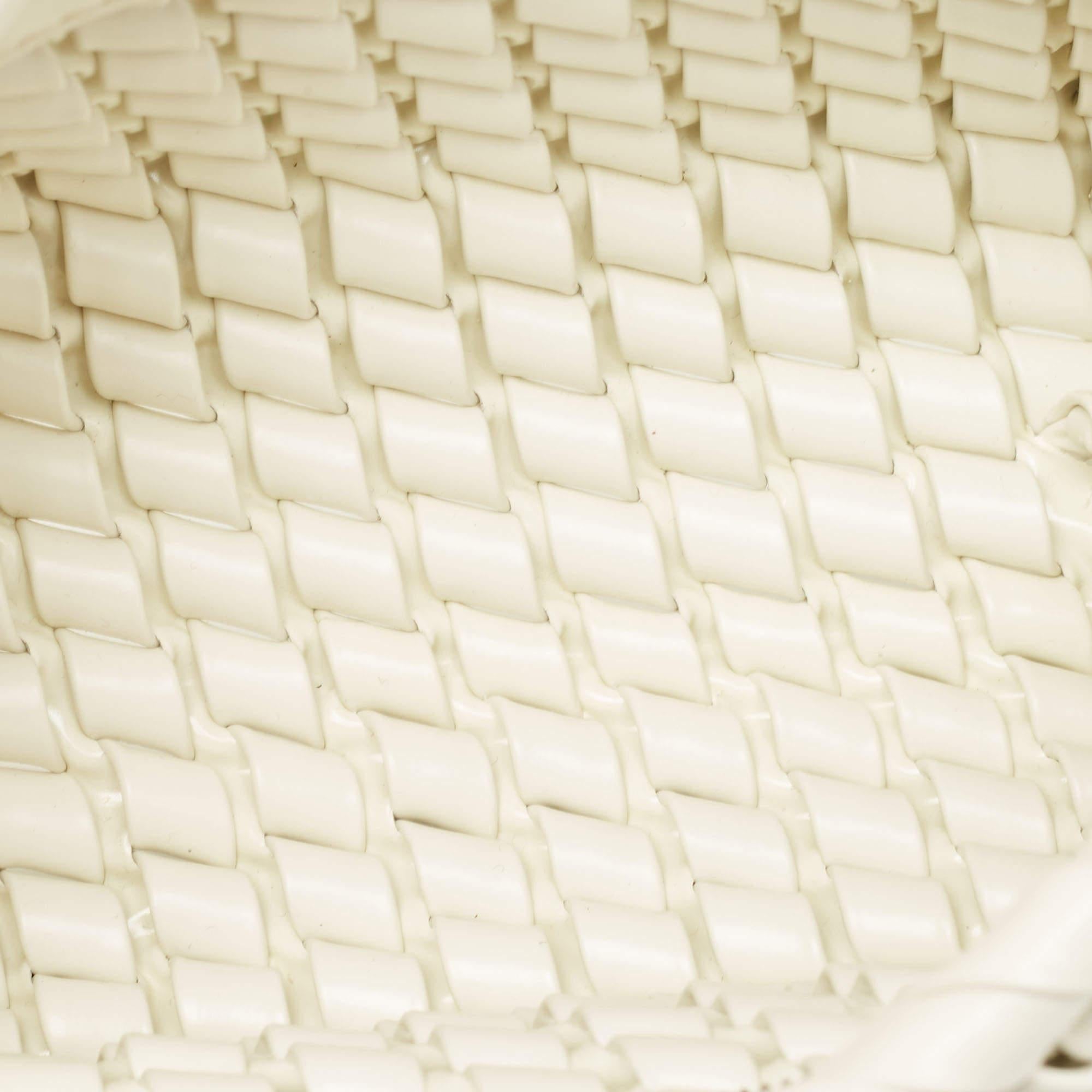 Bottega Veneta White Intrecciato Leather Structure Clutch 6