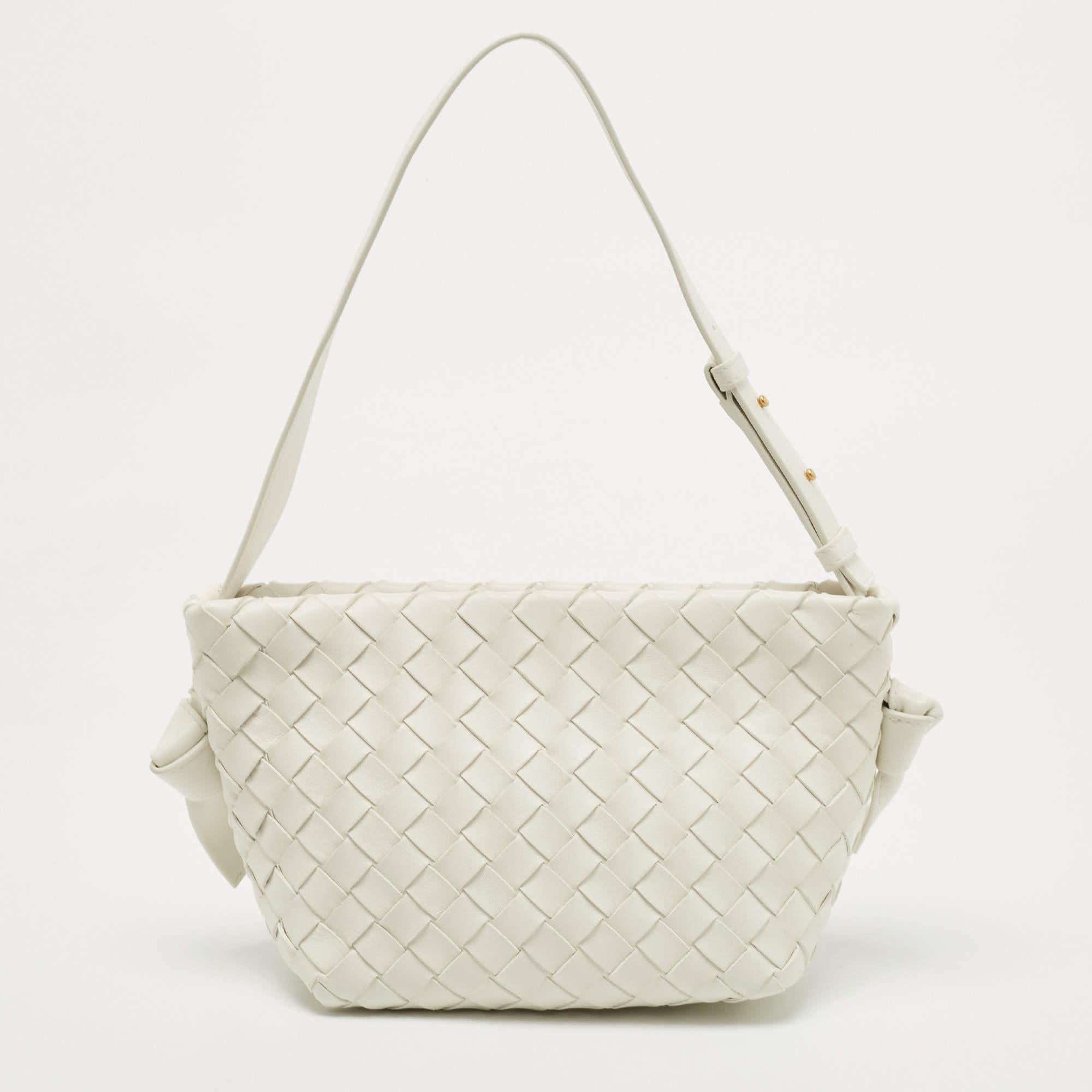 Women's Bottega Veneta White Intrecciato Leather Tie Shoulder Bag