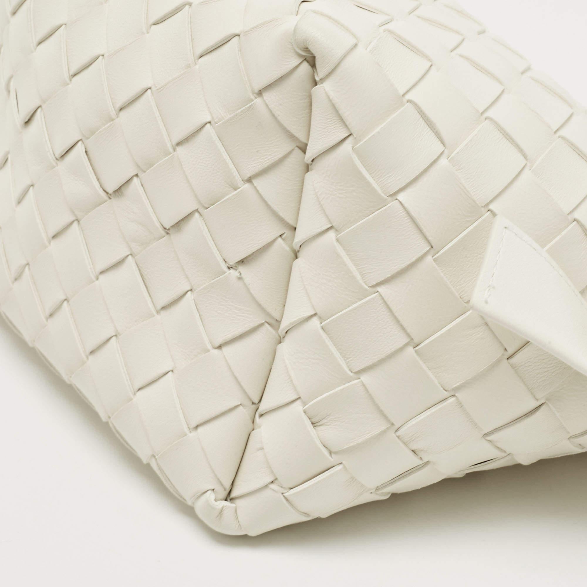 Bottega Veneta White Intrecciato Leather Tie Shoulder Bag 5