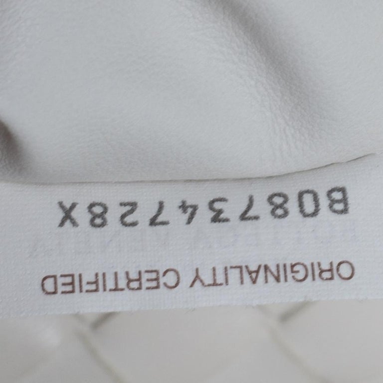 Bottega Veneta Large Jodie in White Lambskin Leather ref.970497 - Joli  Closet