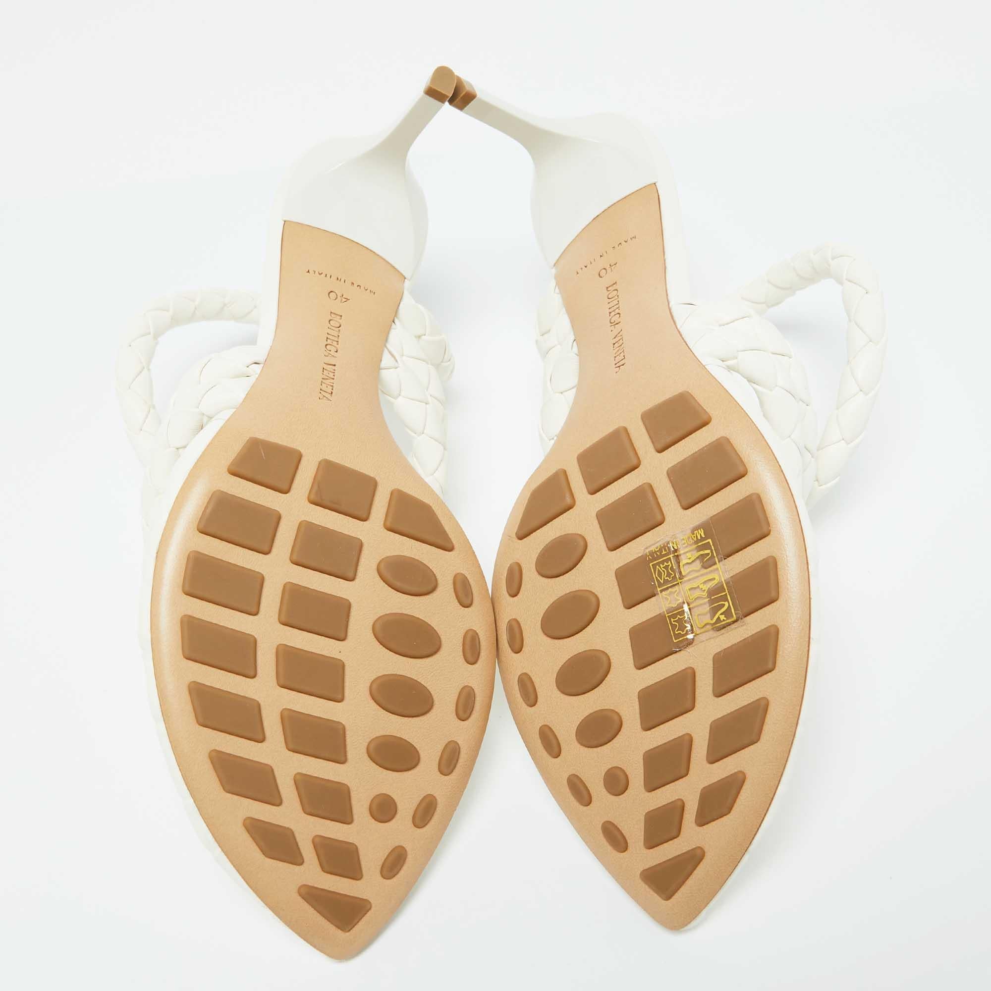 Bottega Veneta White Leather Leaf Sandals Size 40 2