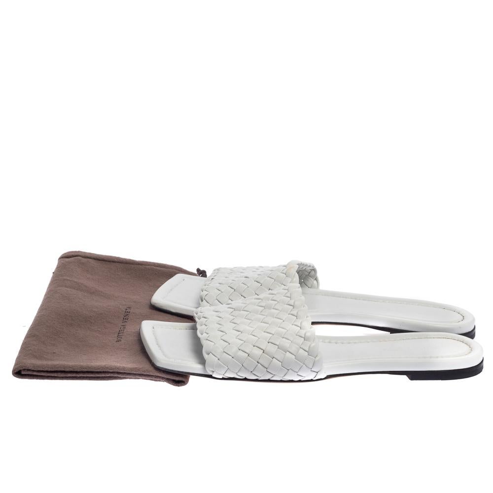 Women's Bottega Veneta White Leather Slide Sandals Size 40.5
