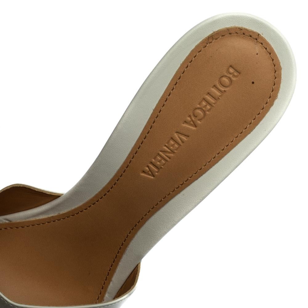 Bottega Veneta White Leather Square Toe Slide Sandals Size 37.5 2