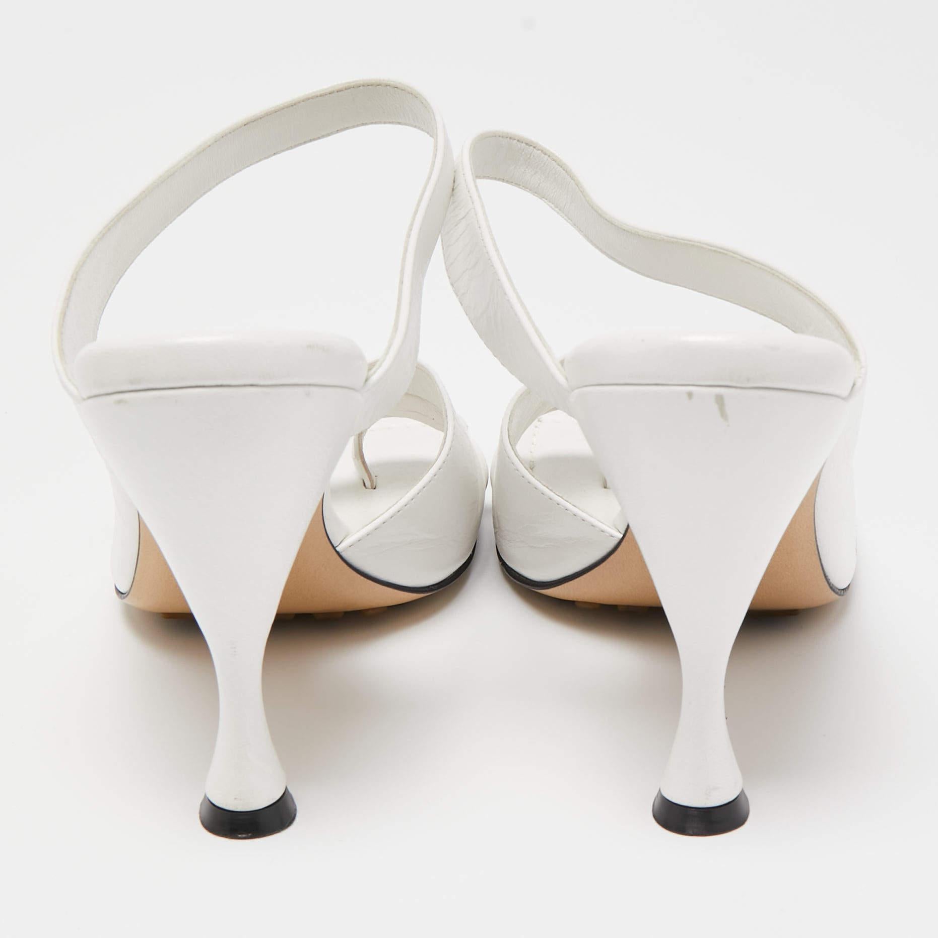 Bottega Veneta White Leather Square Toe Slides Size 38.5 4