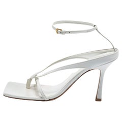 Bottega Veneta White Leather Stretch Strap Sandals Size 39