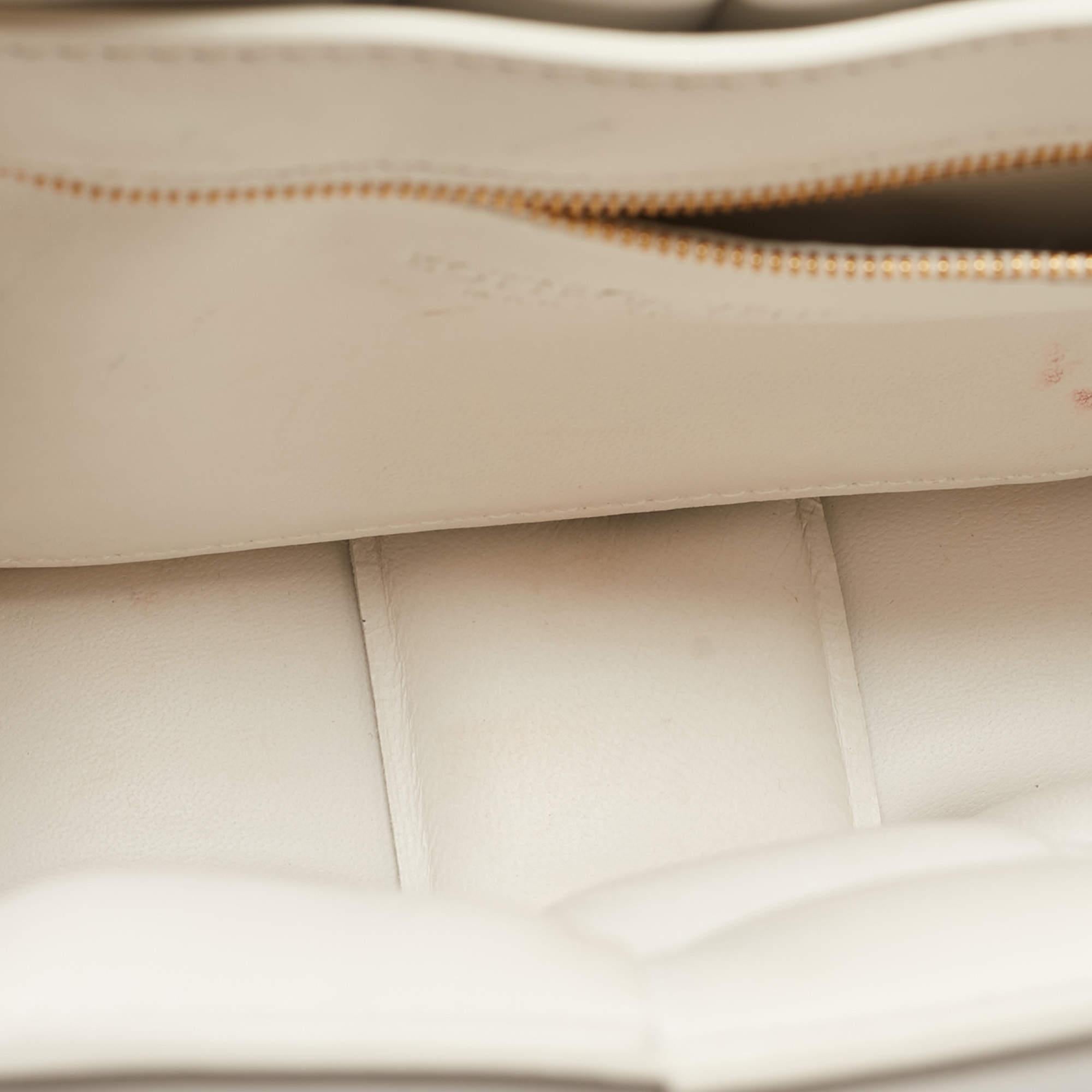 Bottega Veneta White Padded Leather Cassette Shoulder Bag For Sale 7
