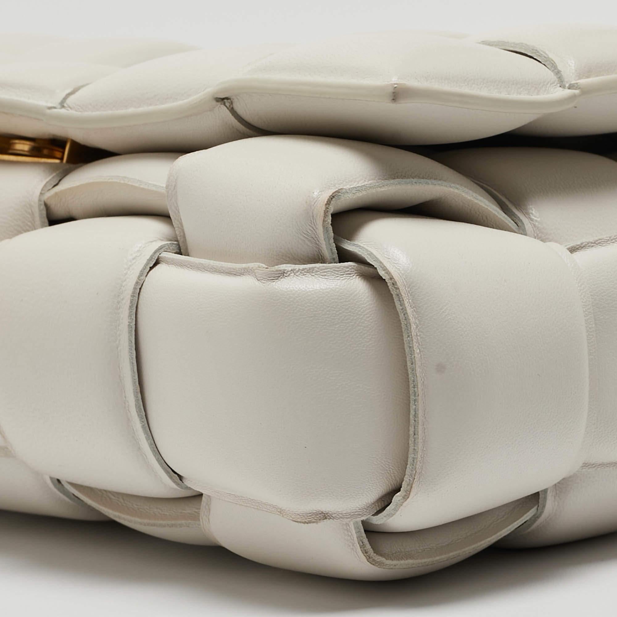Bottega Veneta White Padded Leather Cassette Shoulder Bag For Sale 10