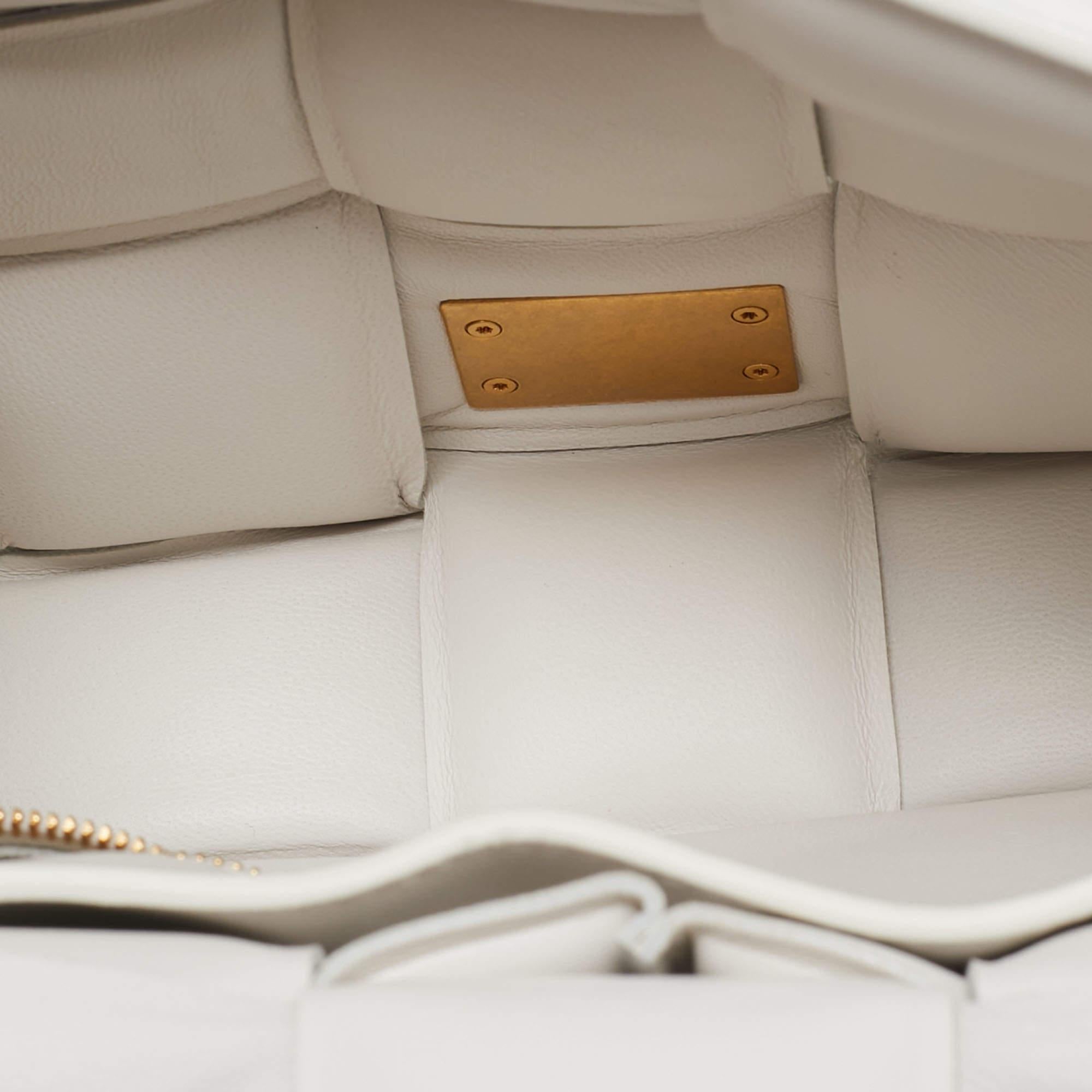 Bottega Veneta White Padded Leather Cassette Shoulder Bag 3