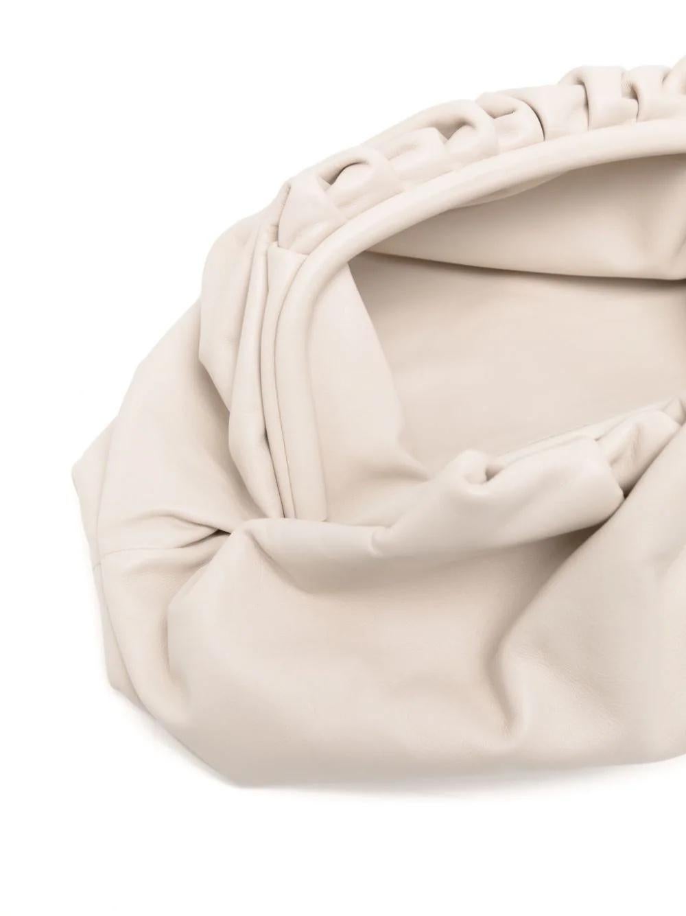 Bottega Veneta White Pouch Bag In Excellent Condition For Sale In London, GB