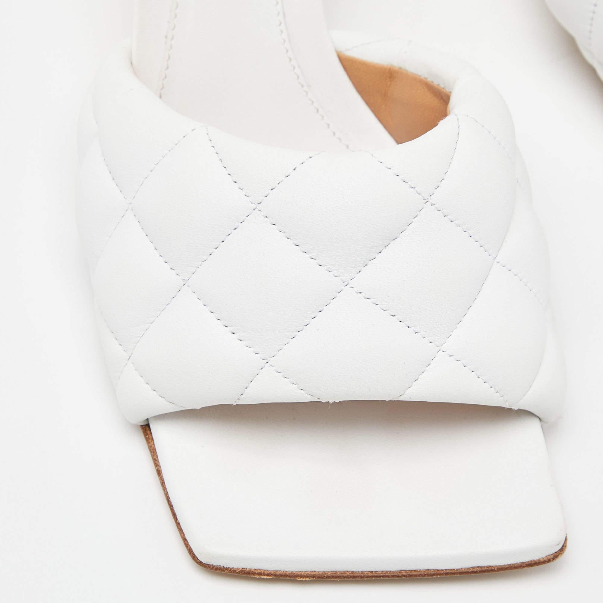 Women's Bottega Veneta White Quilted Leather Lido Slide Sandals Size 38