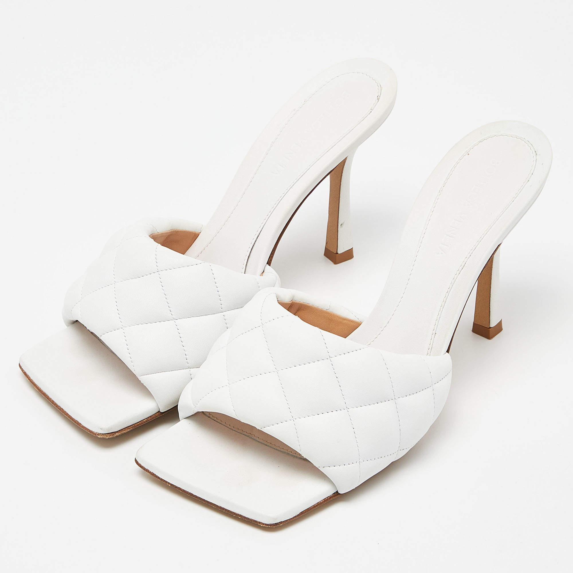 Bottega Veneta White Quilted Leather Lido Slide Sandals Size 38 2