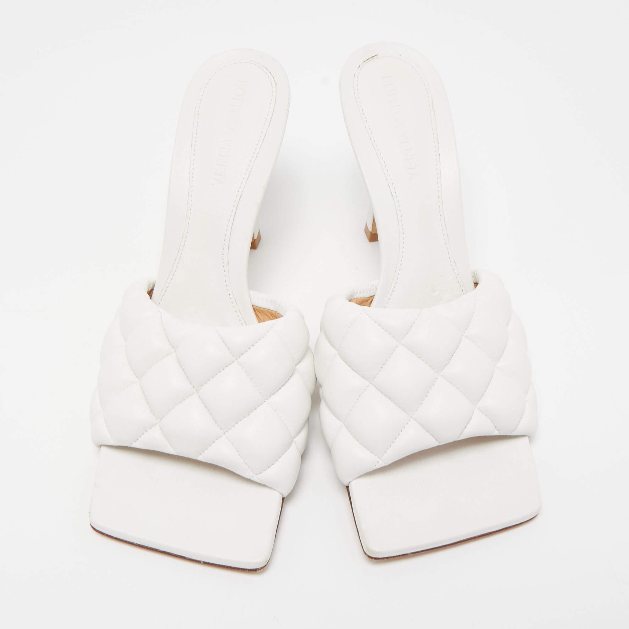 Bottega Veneta White Quilted Leather Lido Slide Sandals Size 38.5 4