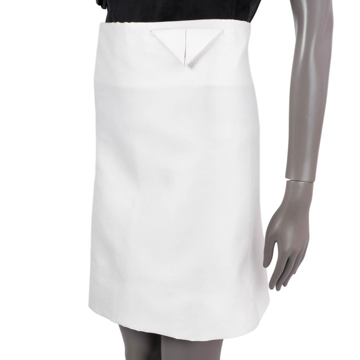 BOTTEGA VENETA white silk blend 2019 SATIN MINI Skirt 36 XS In Excellent Condition For Sale In Zürich, CH
