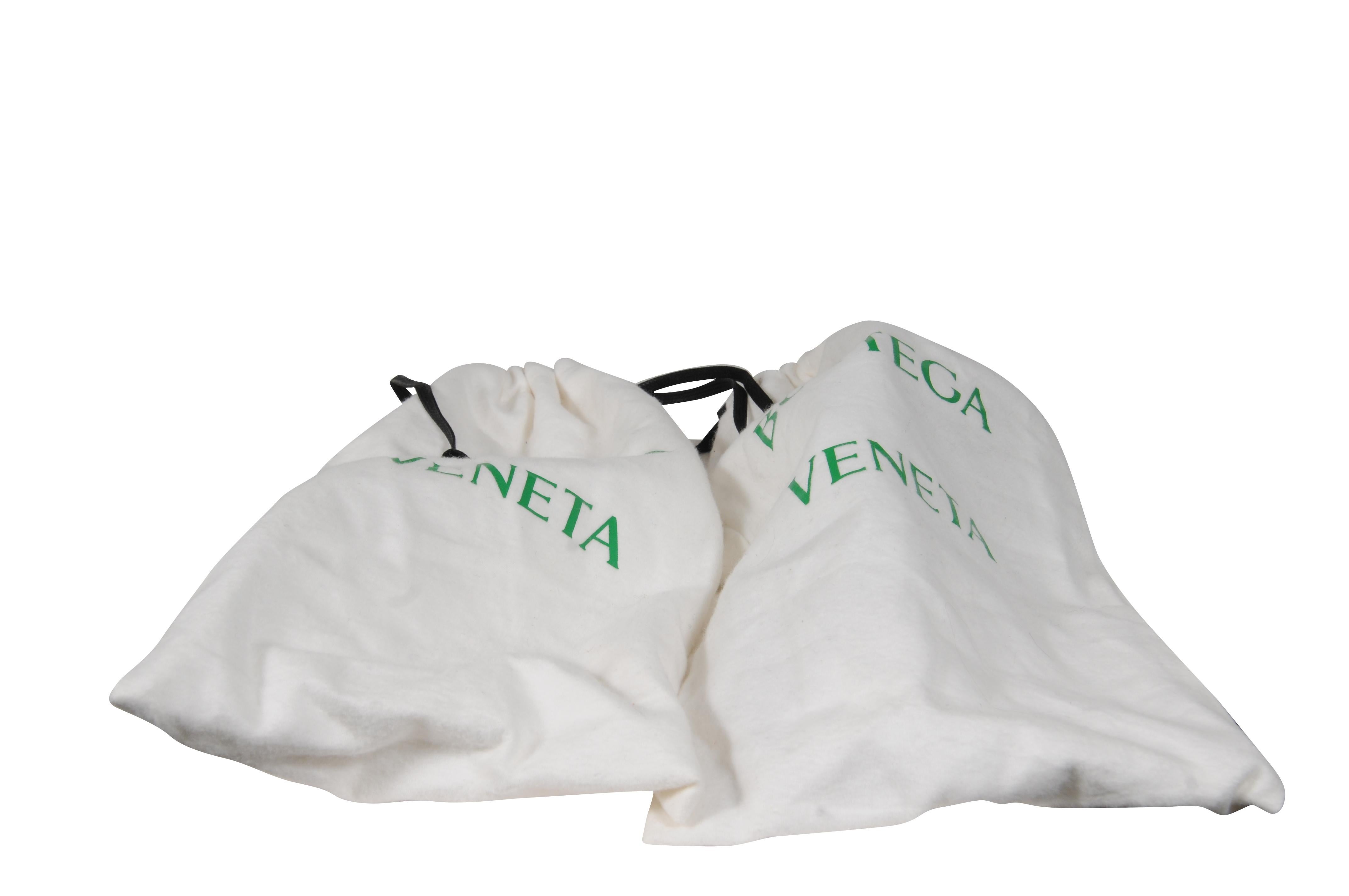 Bottega Veneta Women Twist Crinkle The Point Mules US 9.5 EU 39.5 White Leather en venta 6