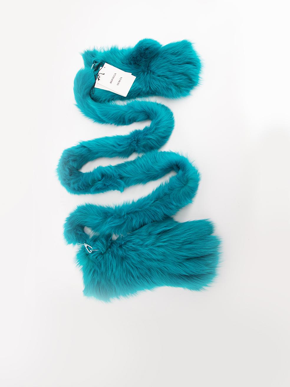 CONDITION is Never worn, with tags. No visible wear to gloves is evident on this new Bottega Veneta designer resale item. This item comes with original box.
 
 Details
  Teal
 Shearling fur
 Gloves
 Detachable straps
 
 
 Made in Italy
 
