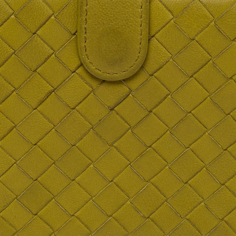 bottega veneta intrecciato wallet