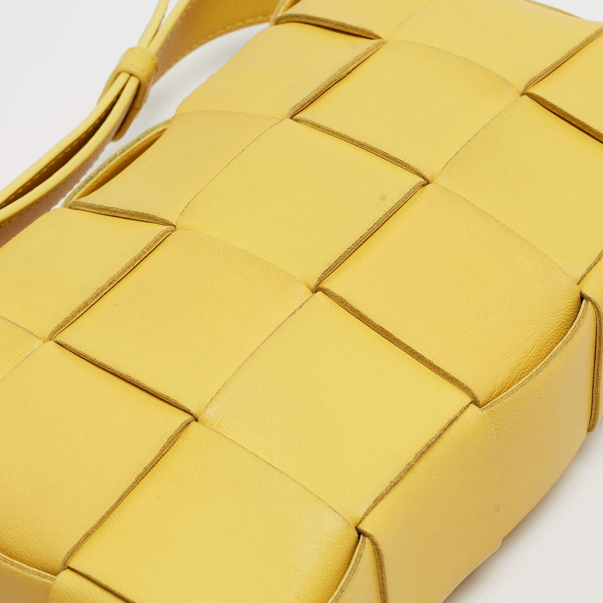 Bottega Veneta Yellow Intrecciato Leather Medium Cassette Shoulder Bag 6