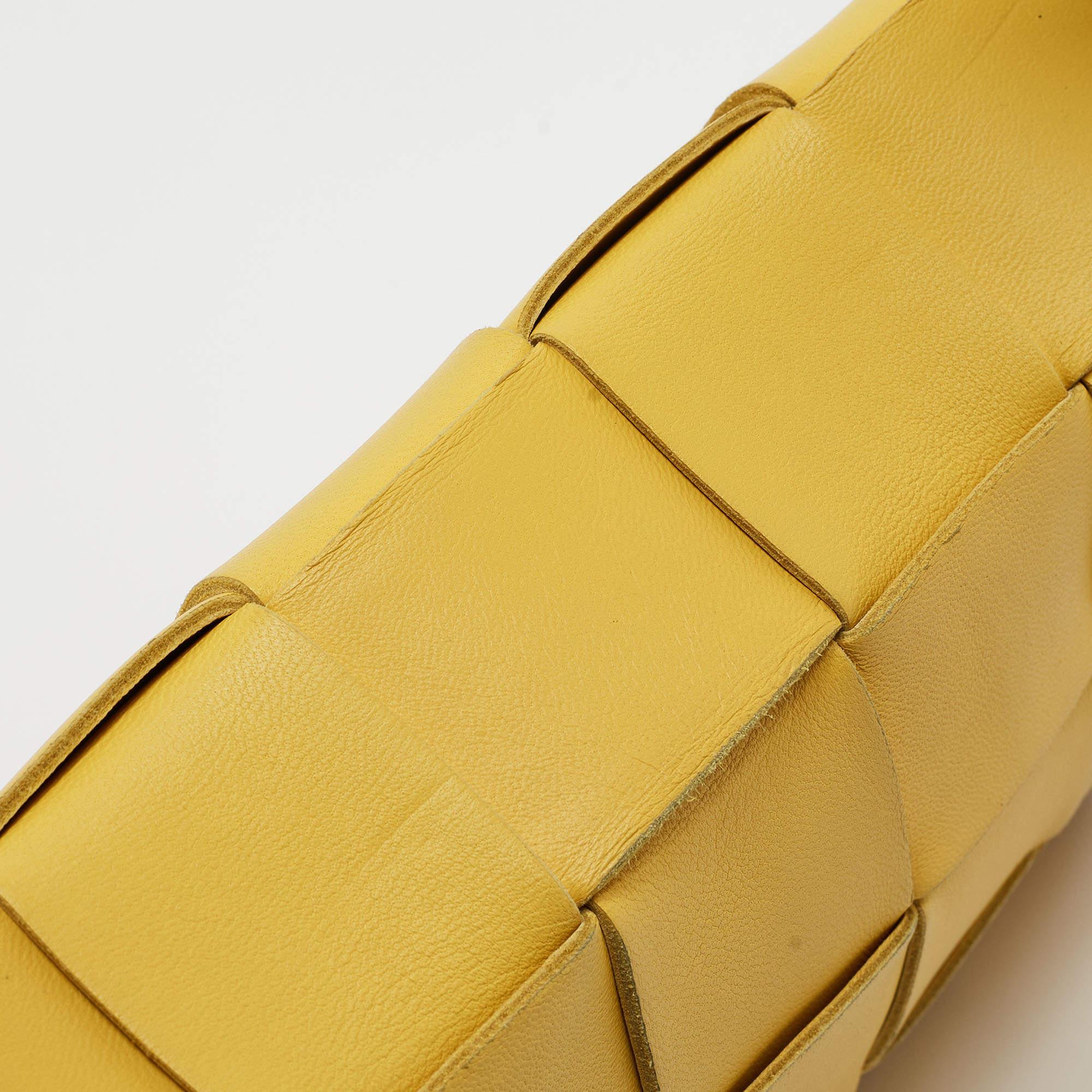 Bottega Veneta Yellow Intrecciato Leather Medium Cassette Shoulder Bag 7