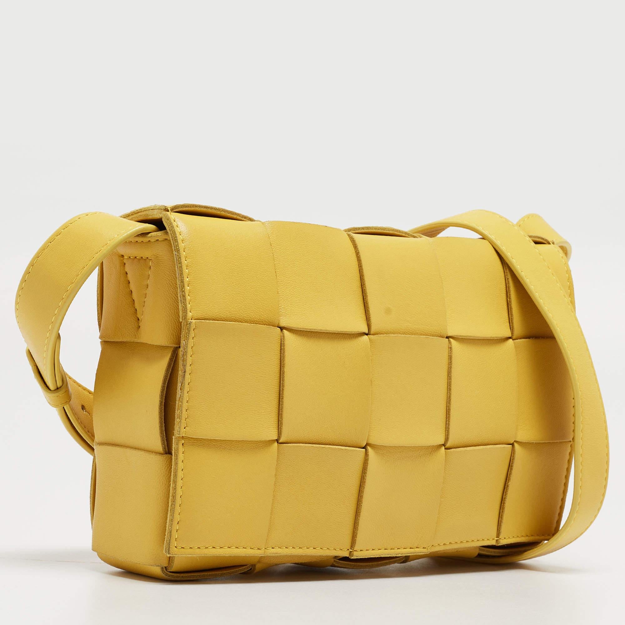 Women's Bottega Veneta Yellow Intrecciato Leather Medium Cassette Shoulder Bag
