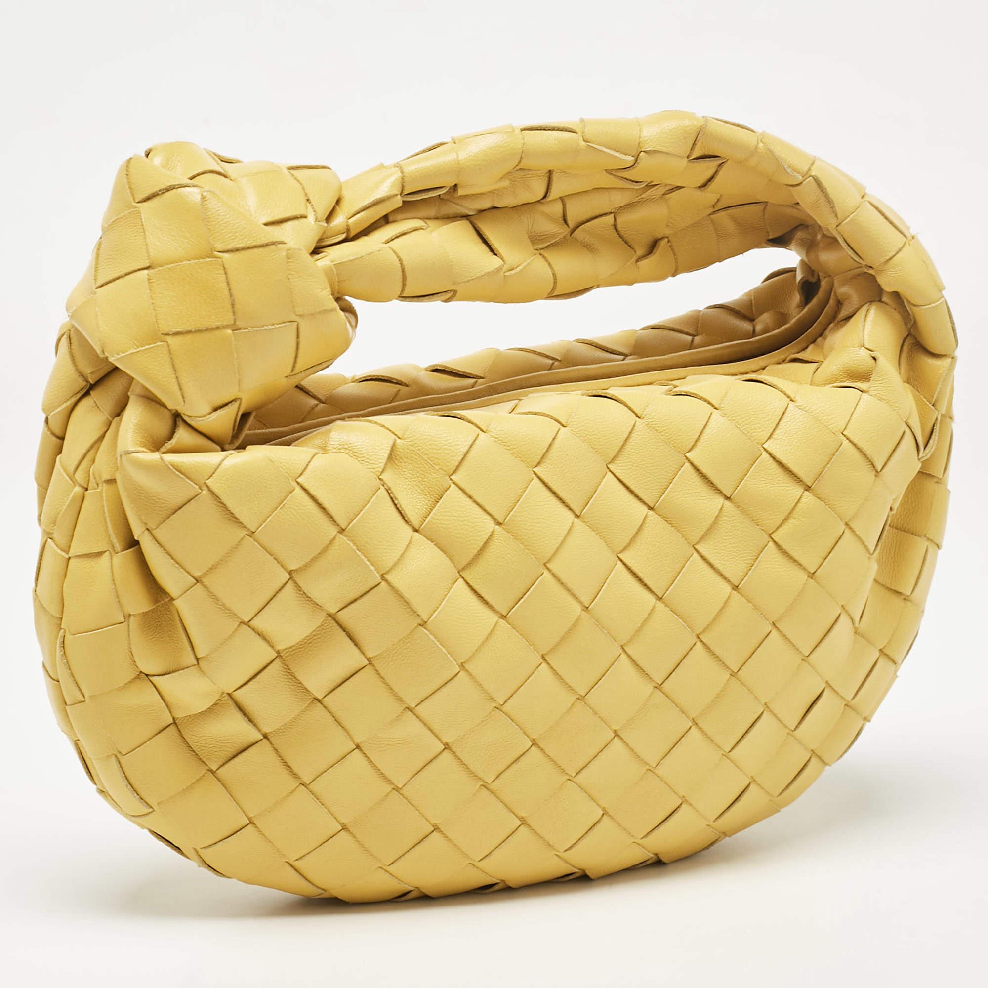 Jaune Mini sac Jodie Bottega Veneta Intrecciato en cuir jaune en vente
