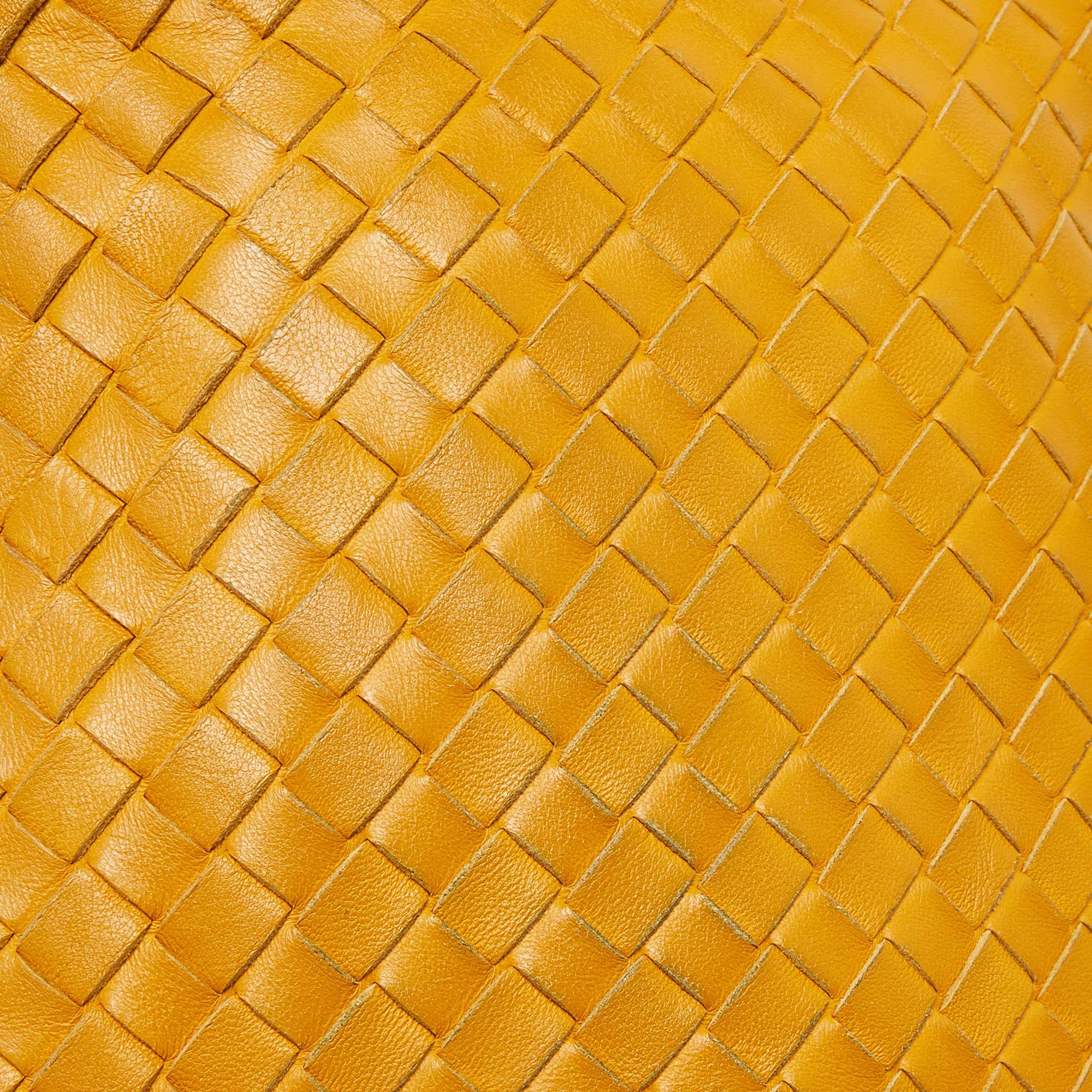 Bottega Veneta Yellow Intrecciato Leather Nodini Crossbody Bag 2