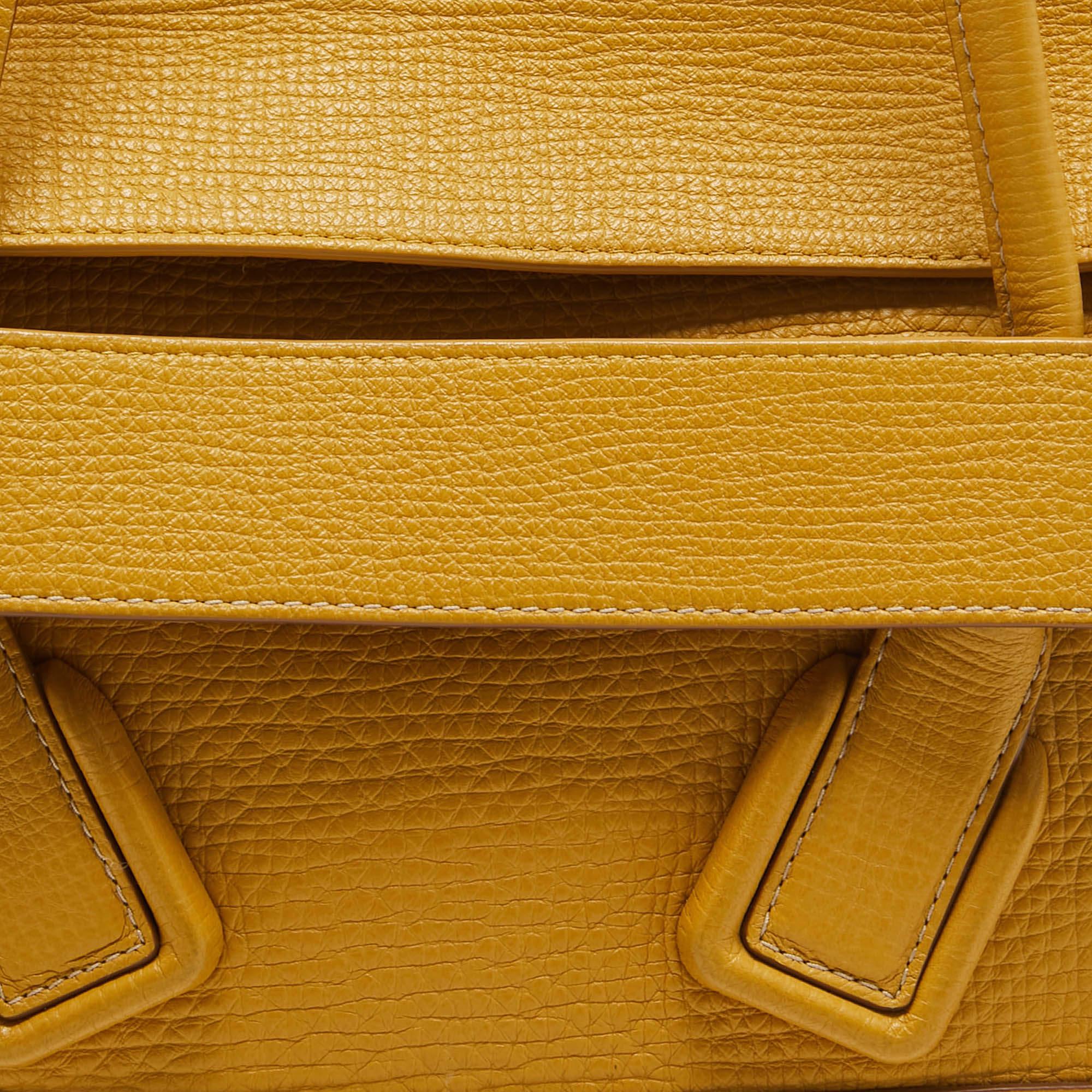 Bottega Veneta Yellow Leather Arco Tote For Sale 6