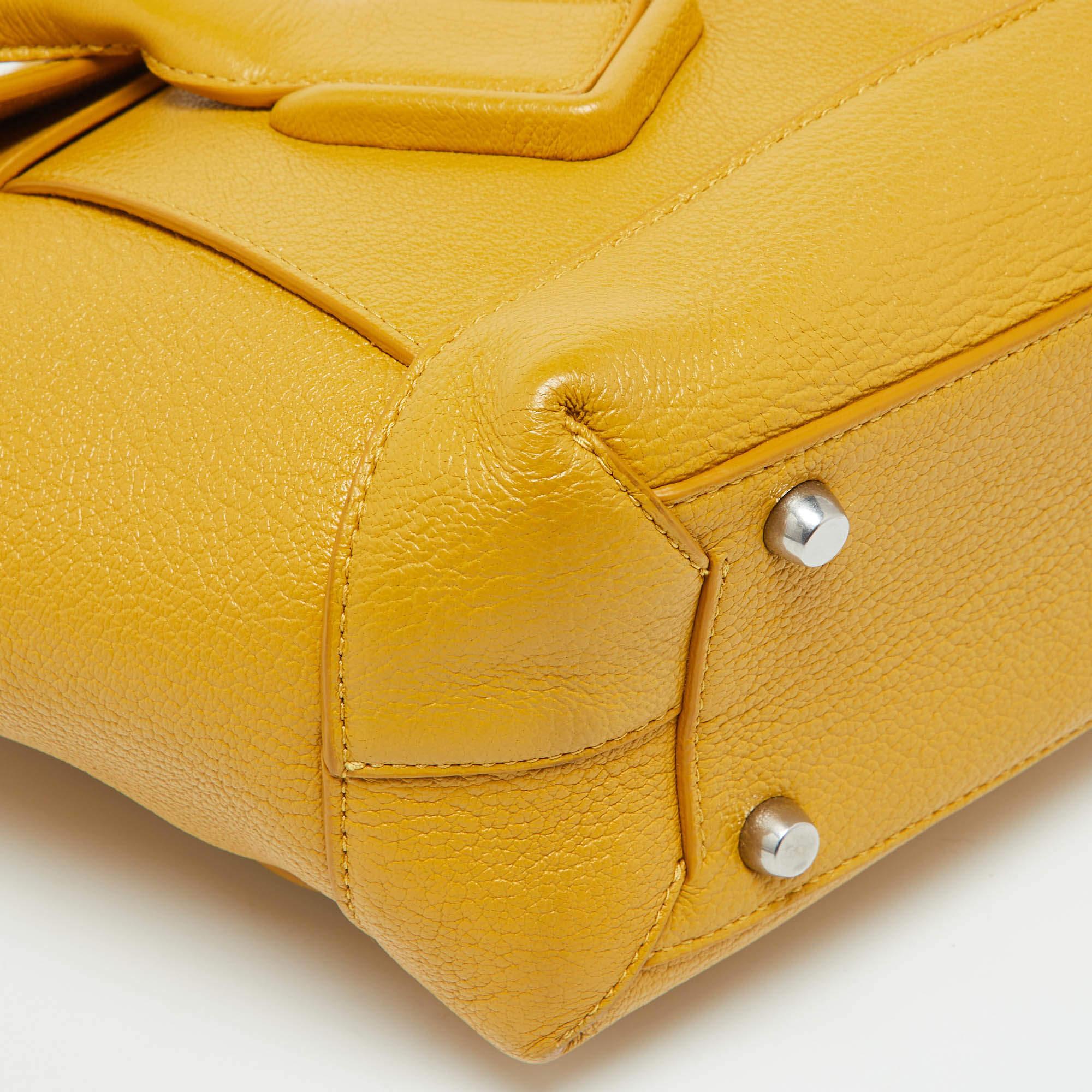 Bottega Veneta Yellow Leather Maxi Intrecciato Arco 33 Bag 5