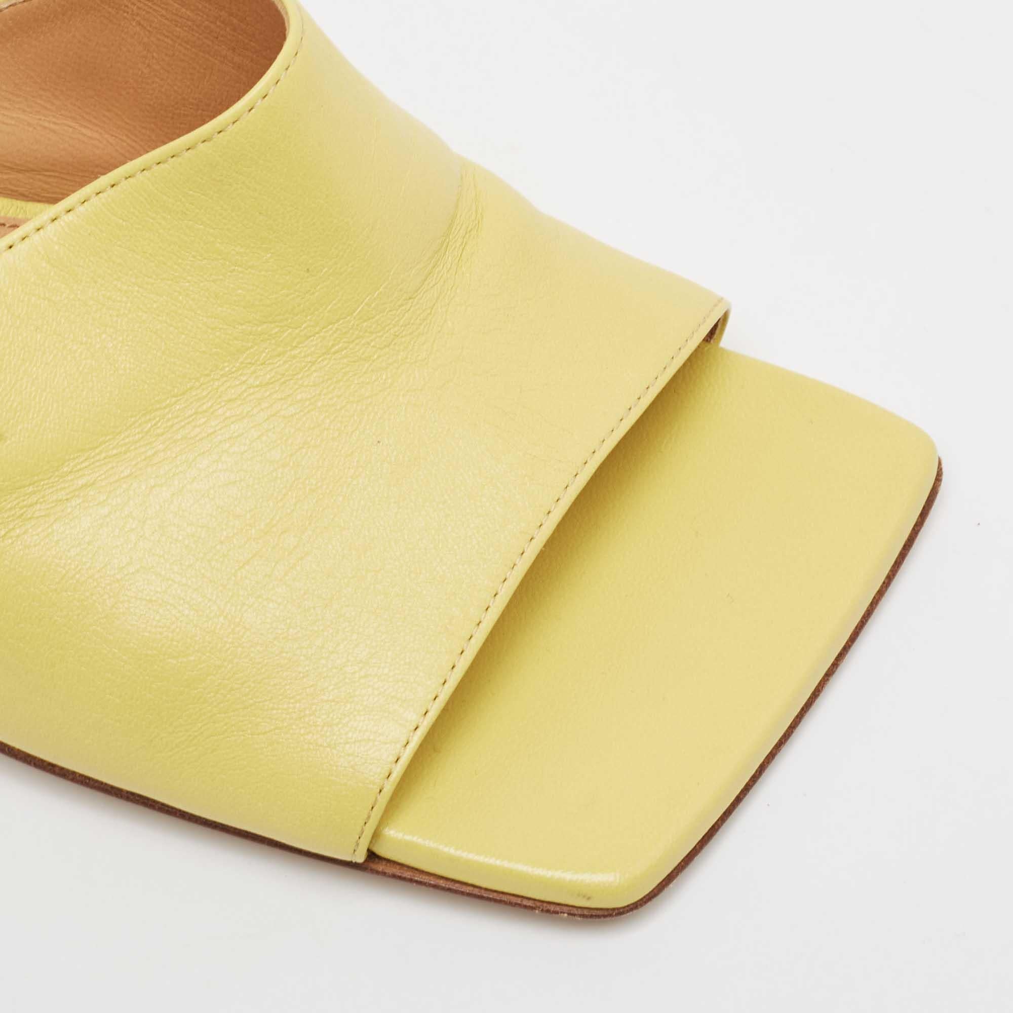 Bottega Veneta Yellow Leather Stretch Slide Sandals Size 41 4