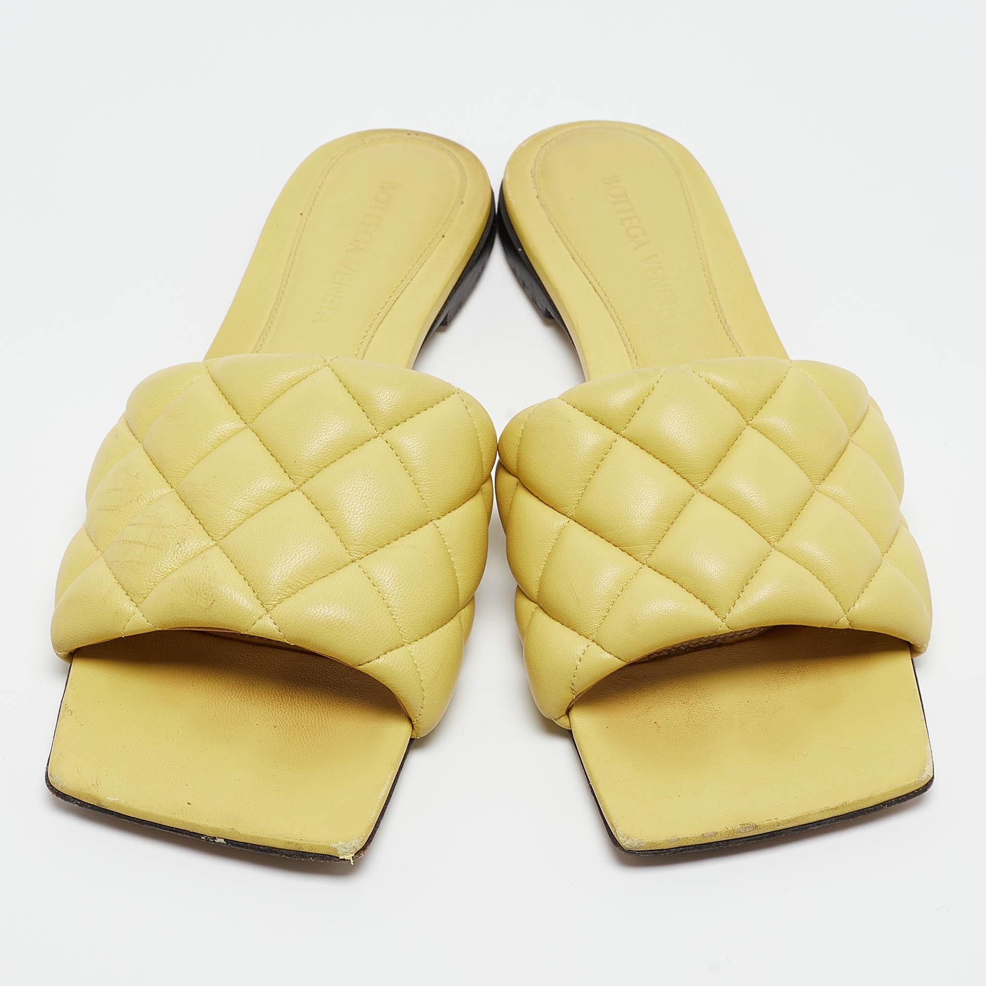Beige Bottega Veneta Yellow Quilted Leather Flat Slides Size 37