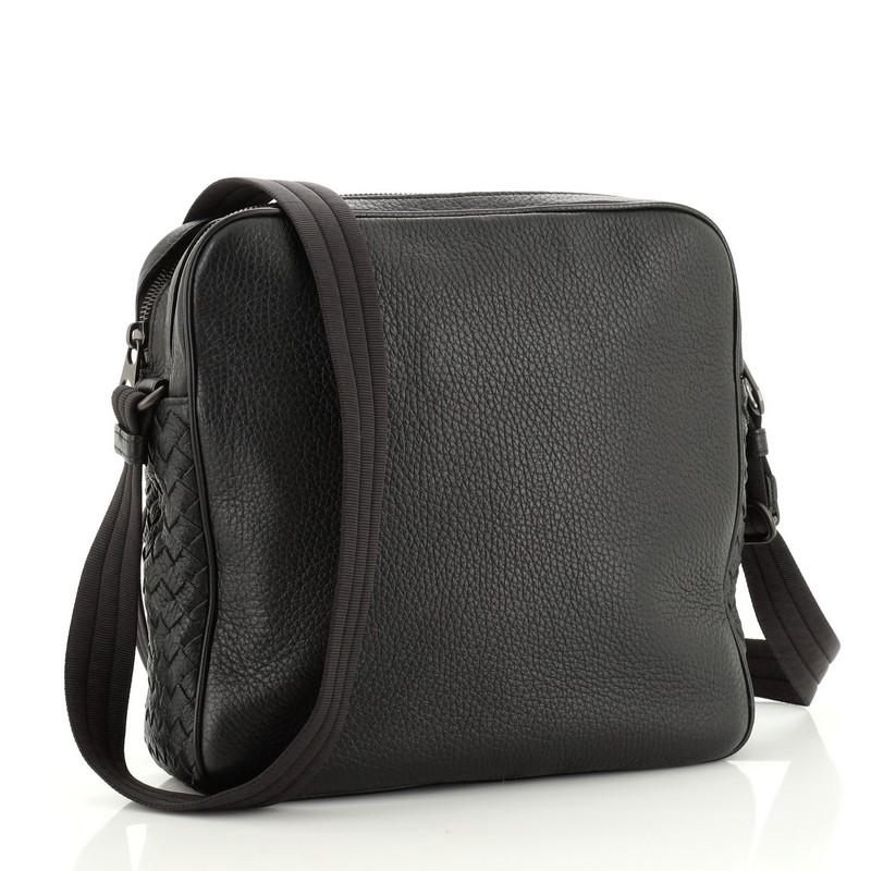 Black Bottega Veneta Zip Around Messenger Bag Leather with Intrecciato Detail S