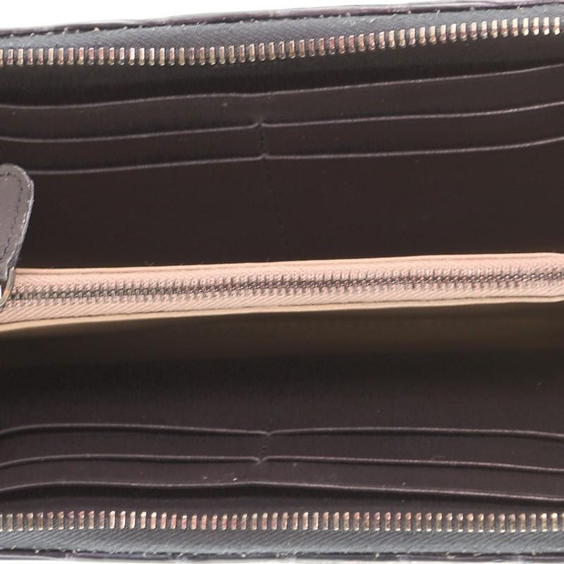 Bottega Veneta Zip Around Wallet Crocodile In Good Condition In NY, NY
