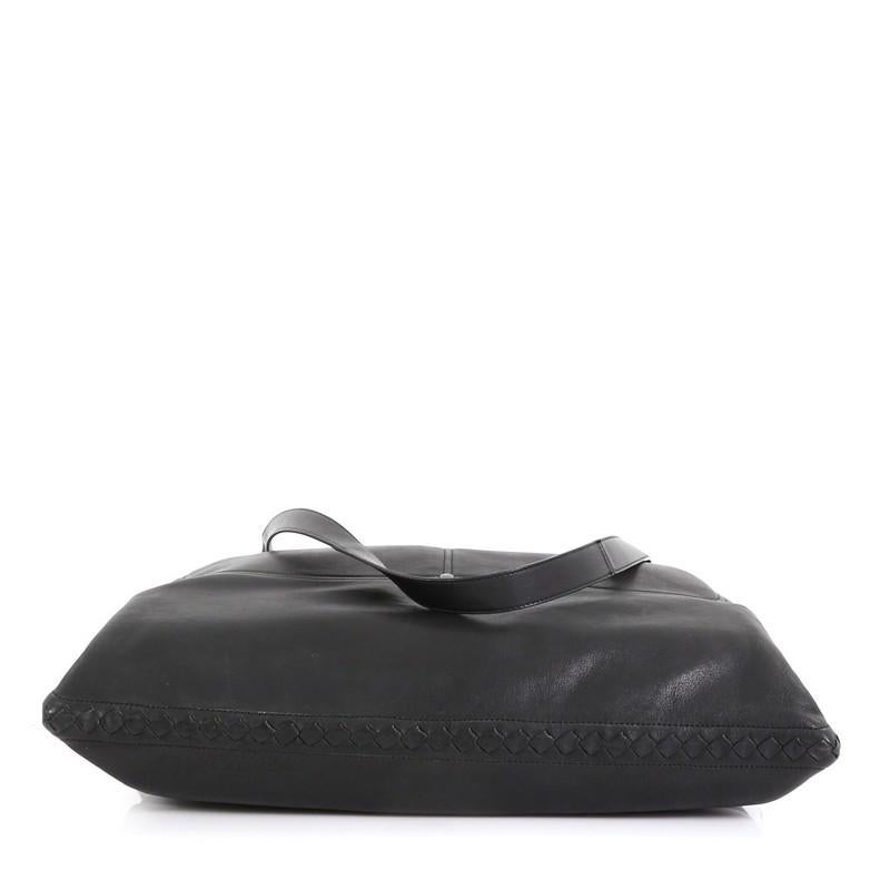 Bottega Veneta Zip Front Pocket Shopping Tote Leather with Intrecciato Detail La In Fair Condition In NY, NY