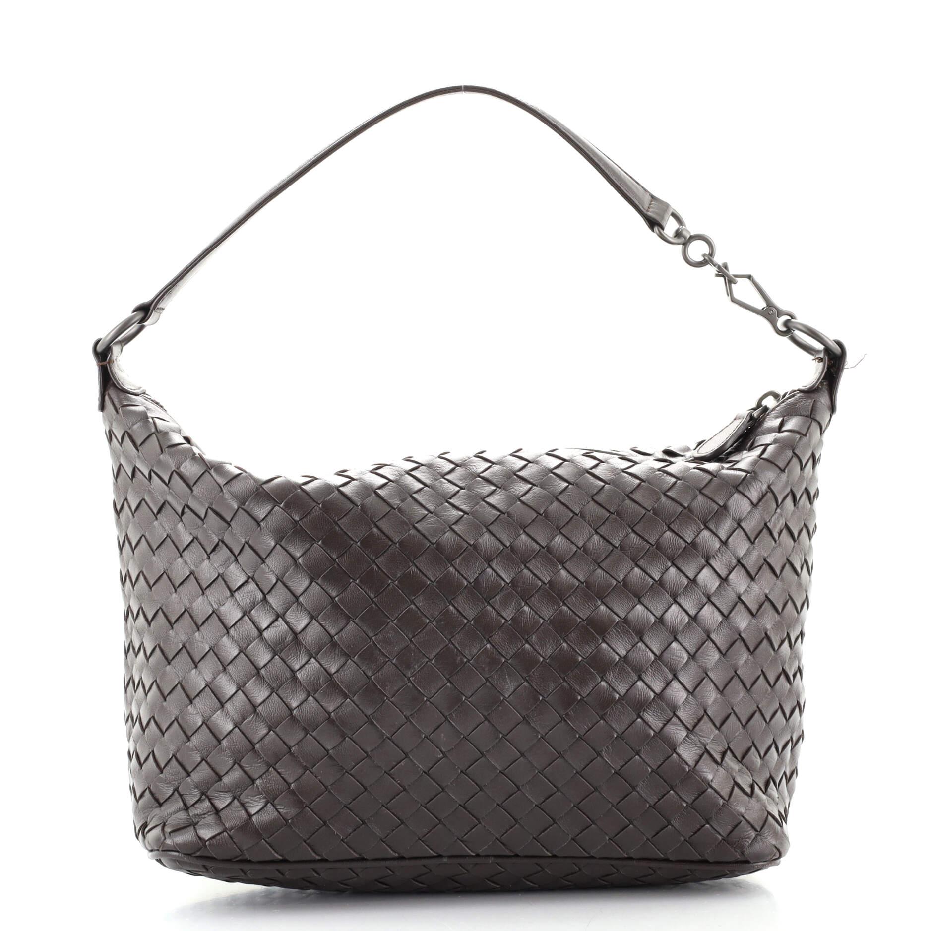 Kleiner Hobo Intrecciato Nappa-Reißverschluss von Bottega Veneta im Zustand „Gut“ in NY, NY