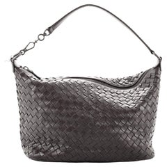 Kleiner Hobo Intrecciato Nappa-Reißverschluss von Bottega Veneta