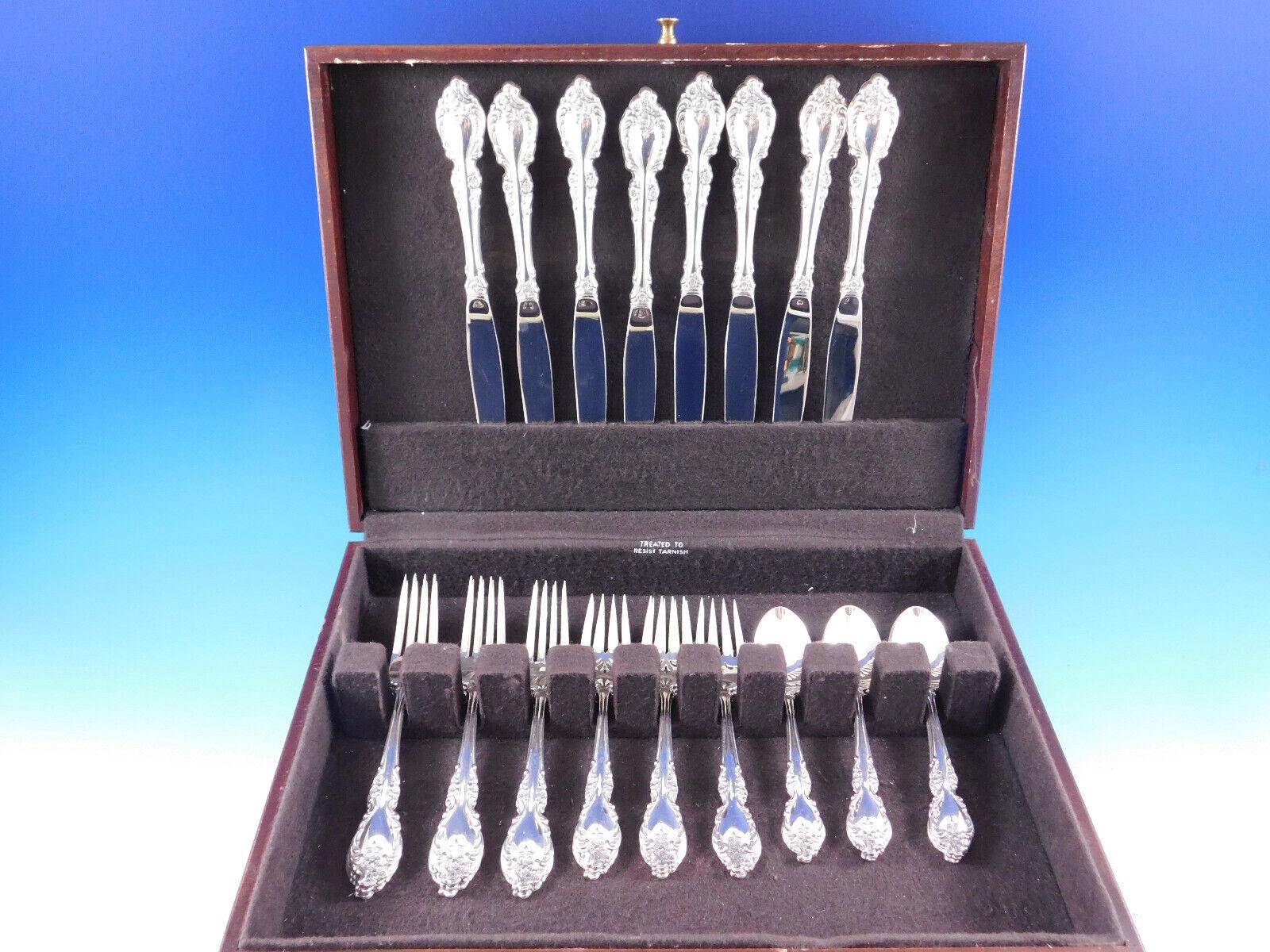 Botticelli by Oneida Sterling Silver Flatware Set for 8 Service 32 Pieces For Sale 1