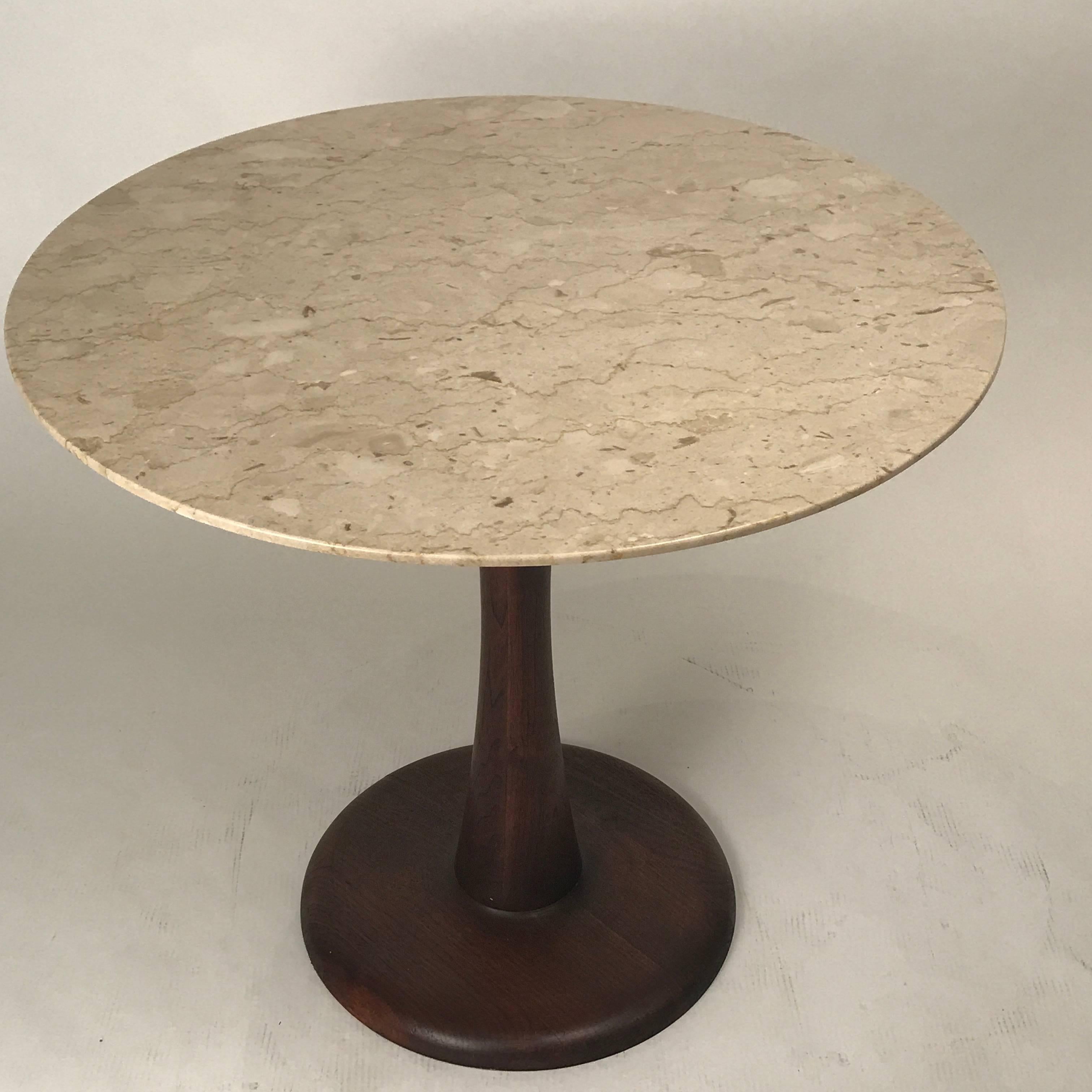 Botticino Marble Pedestal Dinette Cafe Entry Table in the Manner of Nanna Ditzel In Good Condition In Hudson, NY