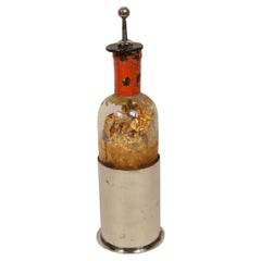 La bouteille de Leyde de la seconde moitié du 19e siècle stocke les charges électriques