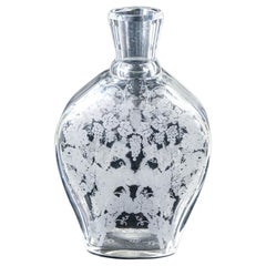 Vintage BACCARAT crystal bottle, motif depicting a vine and bunches of grapes