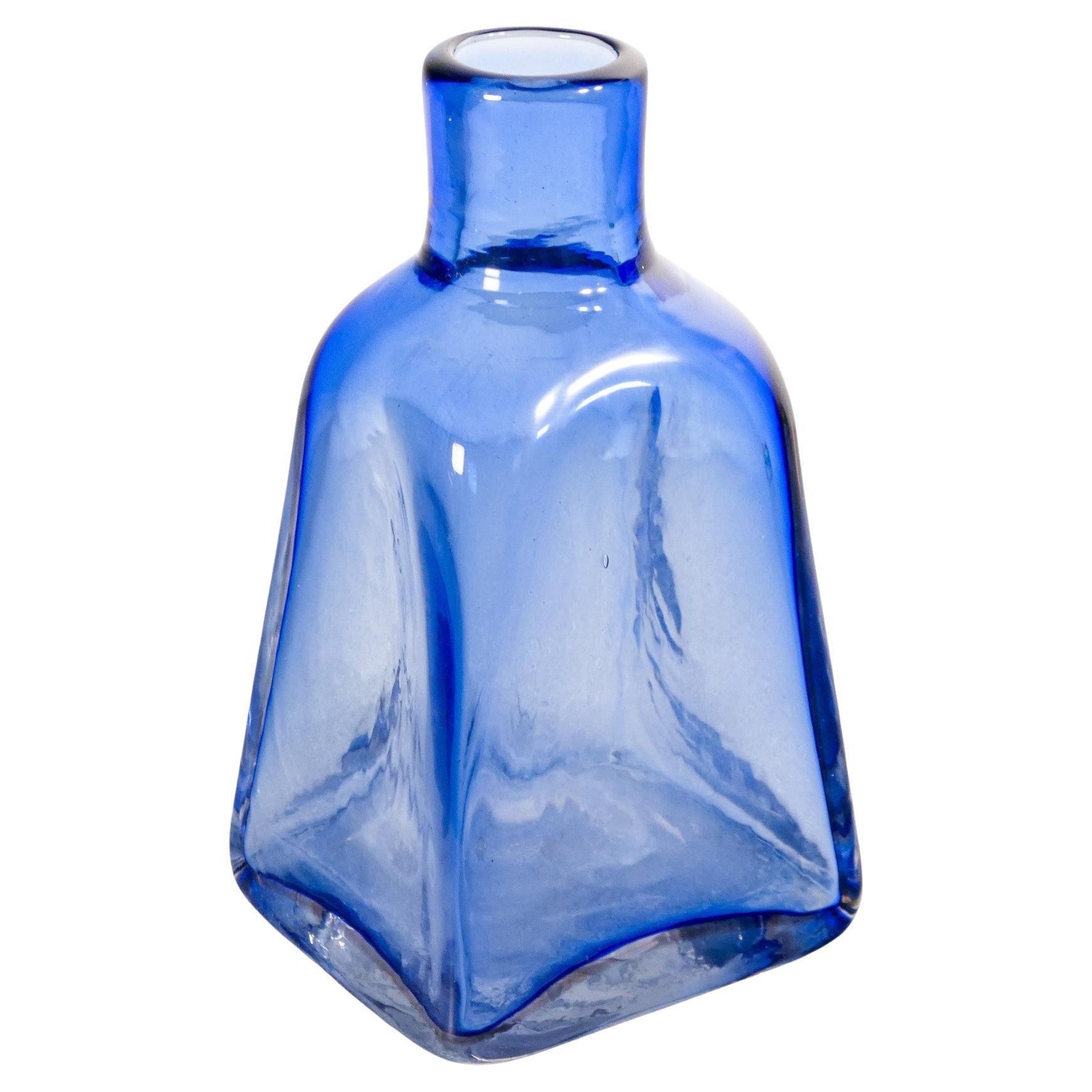 Flasche aus geblasenem Glas, entworfen von Paolo VENINI, säuregeprägt. Italien, 1950 im Angebot
