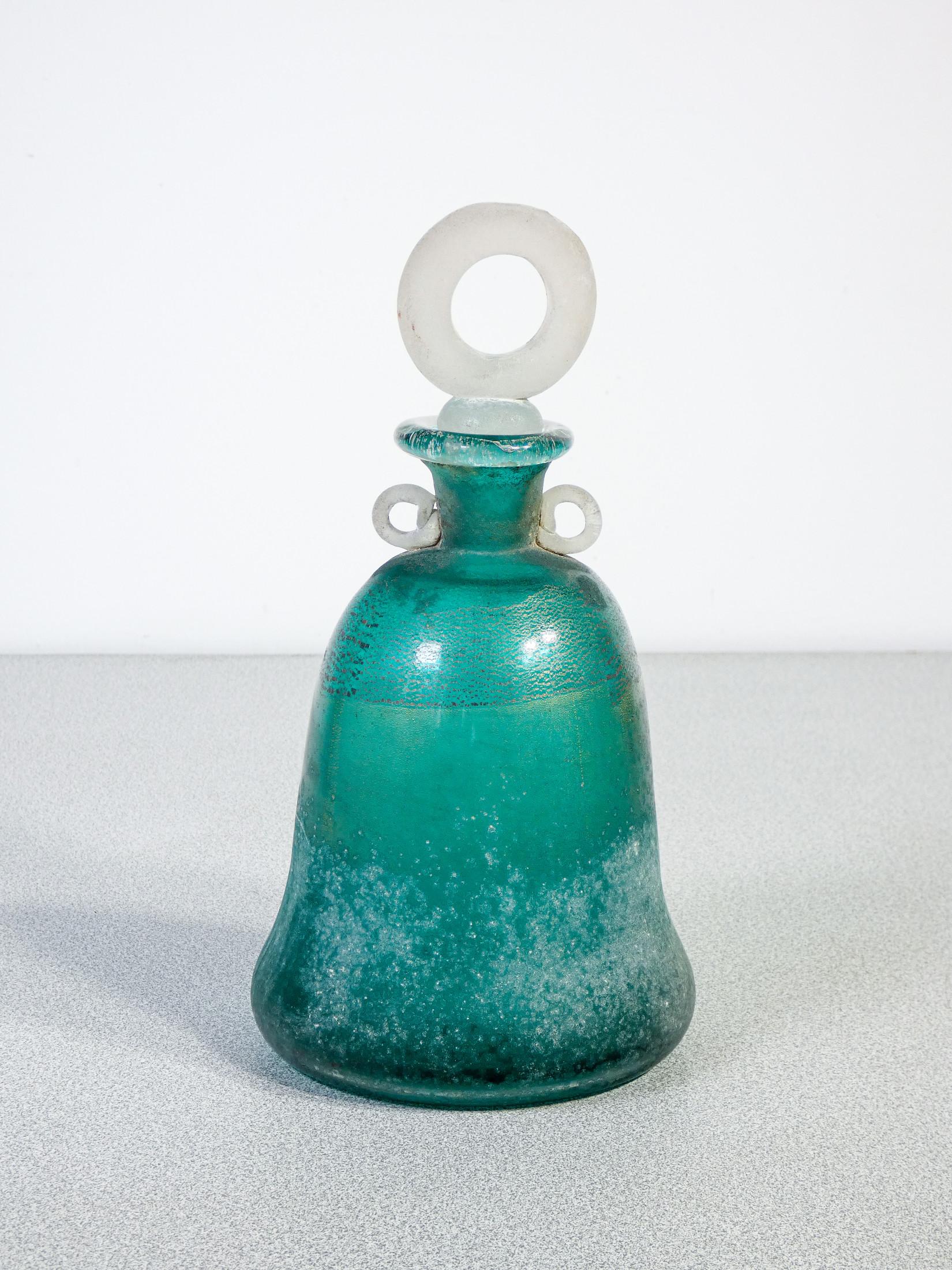 Late 20th Century Murano blown glass bottle, design GAMBARO & POGGI. 1970s