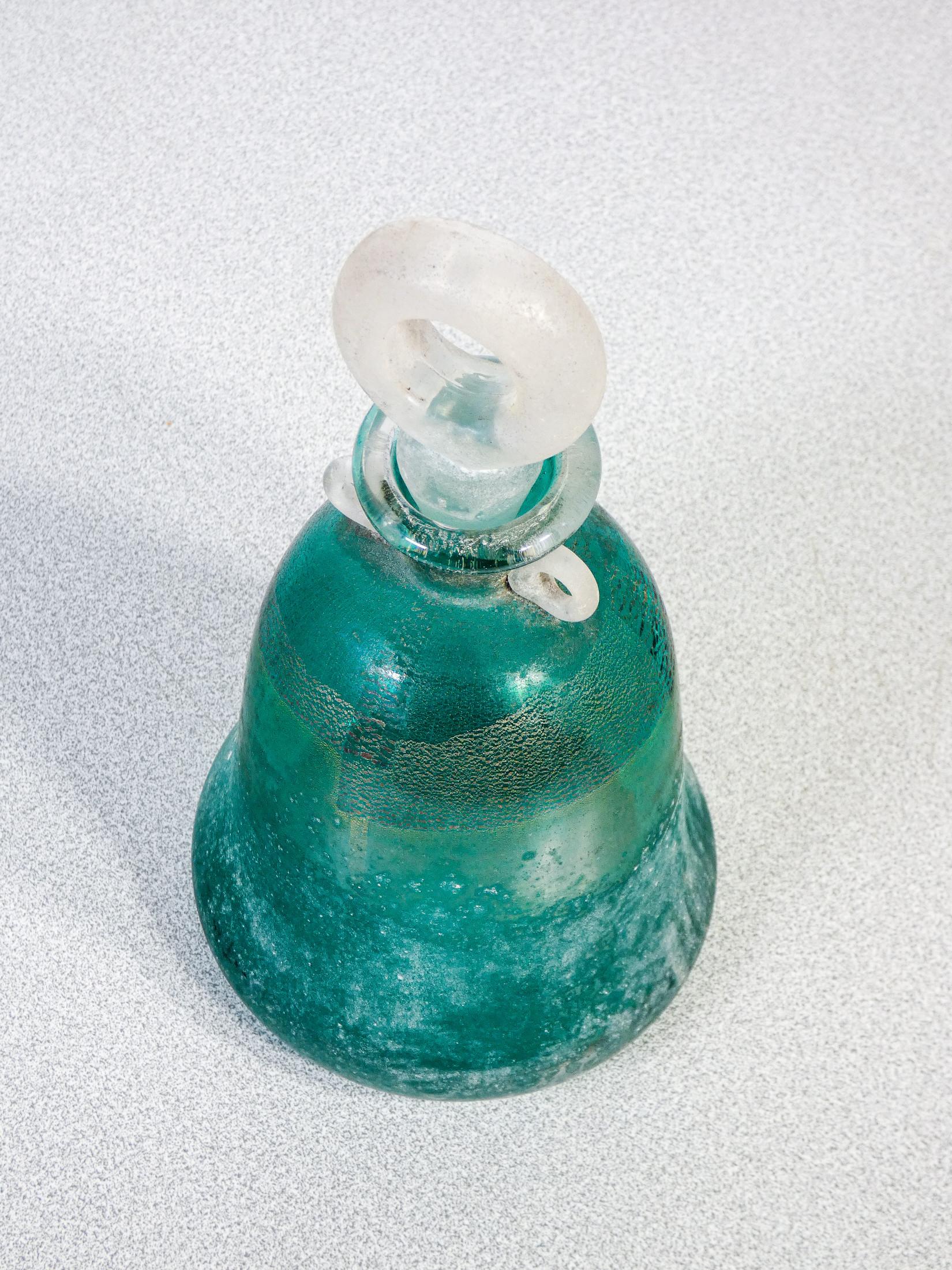 Murano blown glass bottle, design GAMBARO & POGGI. 1970s 2