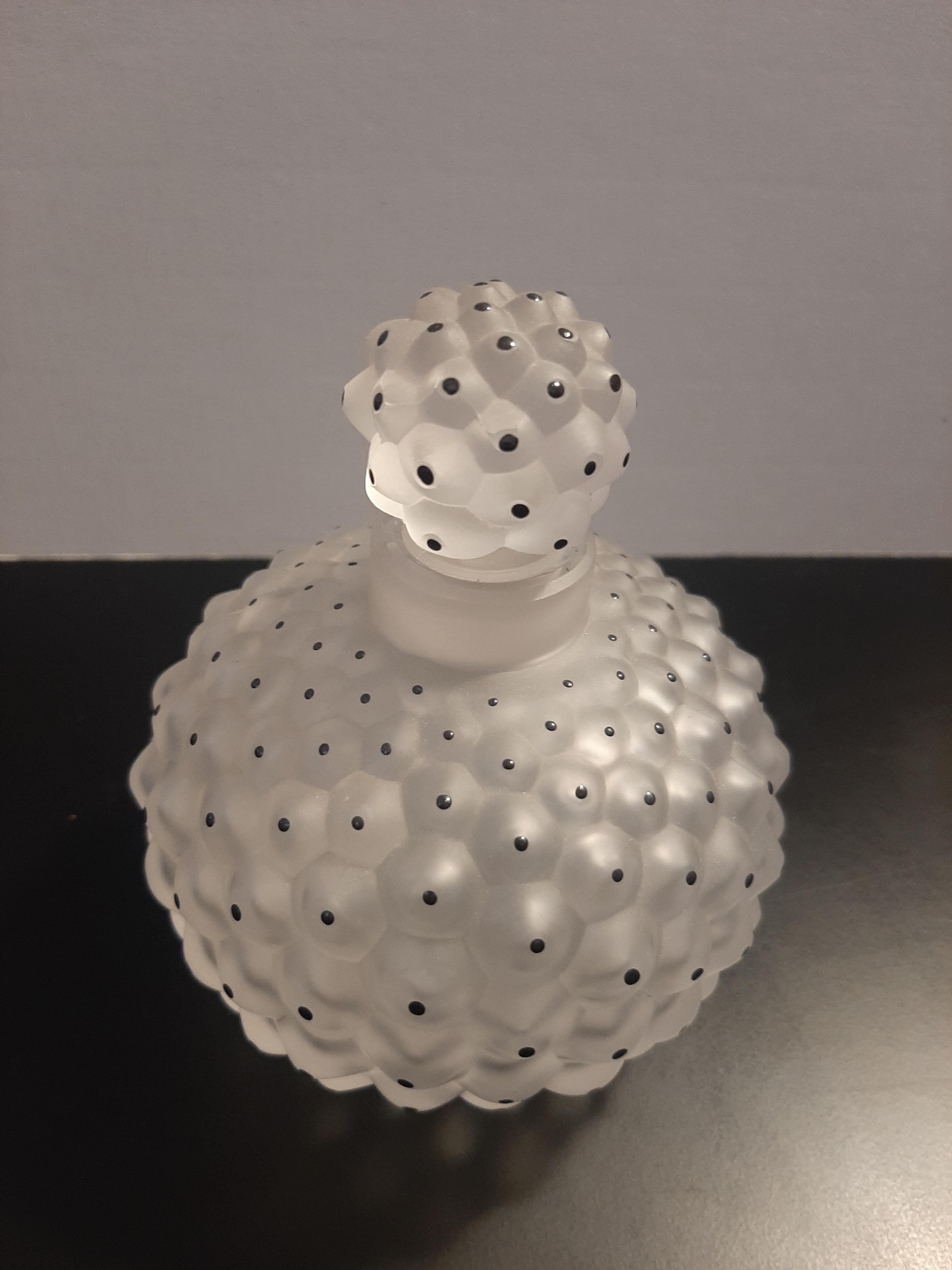 Bottiglia per profumo Lalique Cactus Crystal For Sale 1