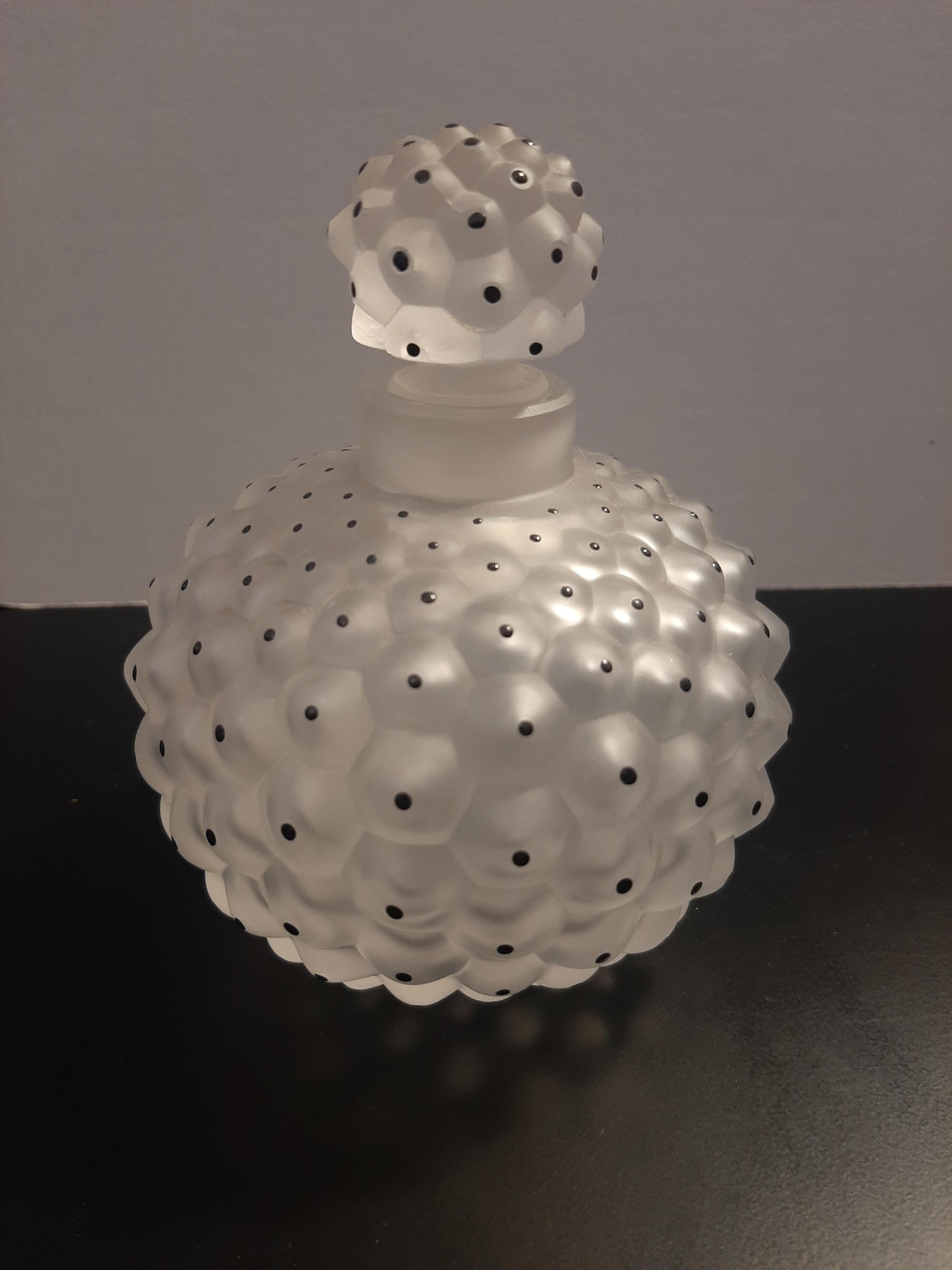 Bottiglia per profumo Lalique Cactus Crystal For Sale 2
