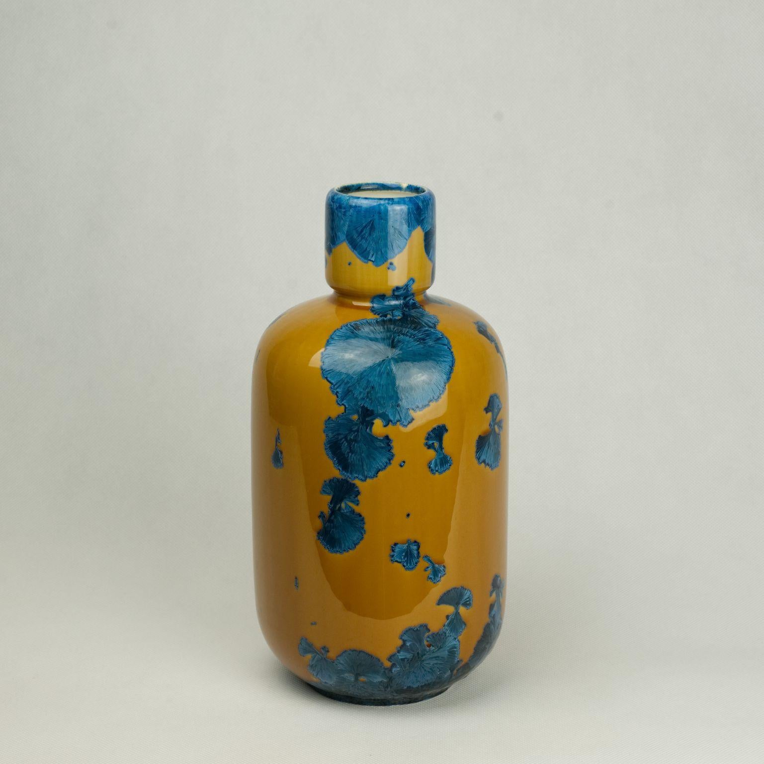 Bottle by Milan Pekar
Dimensions: D x H 26 cm
Materials: Glaze, porcelain

Hand-made in the Czech Republic. 

Also available: different colors and patterns

Established own studio August 2009 – Focus mainly on porcelain, developing own