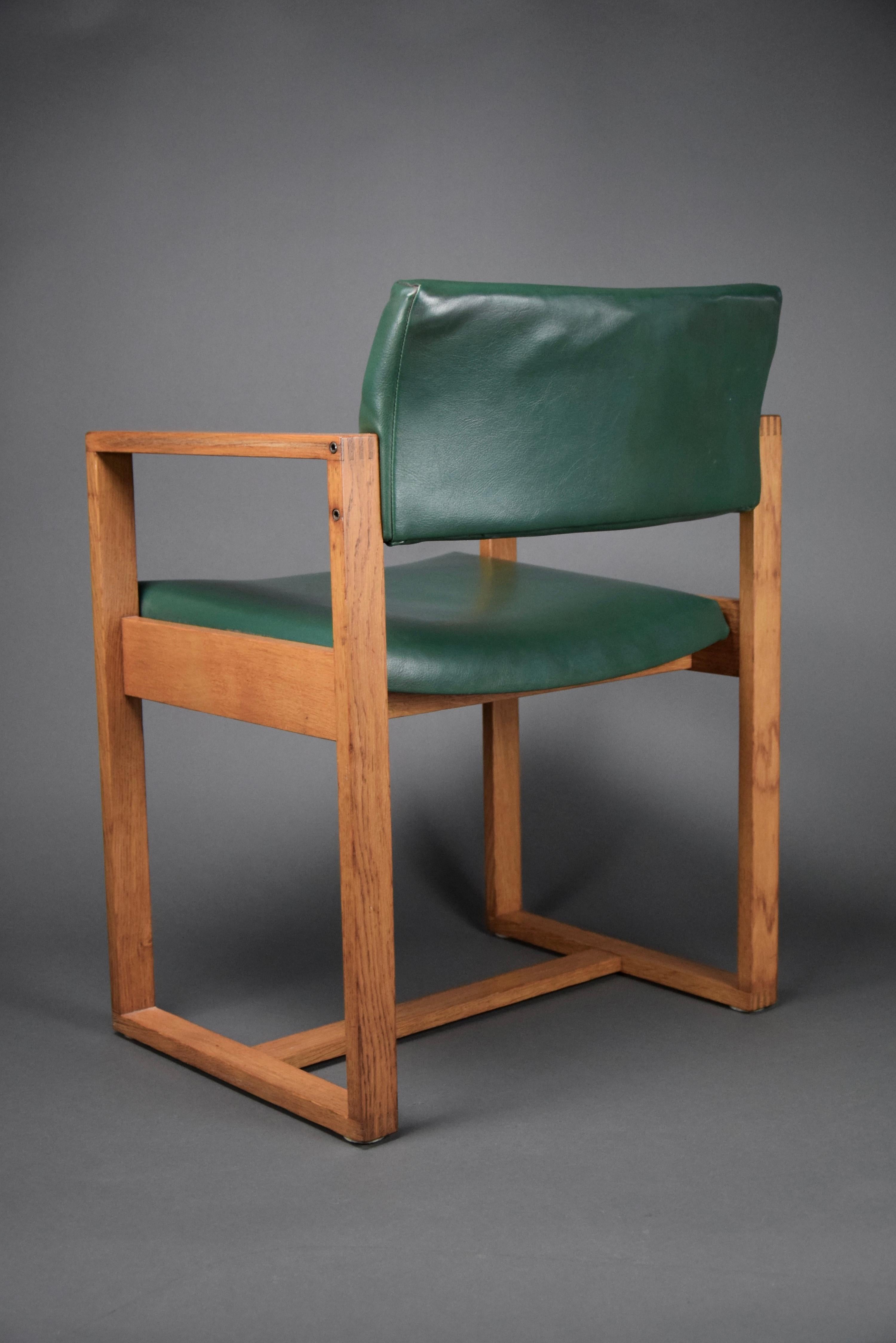 Bottle Green Mid-Century Modern Arm Office Chair For Sale 7