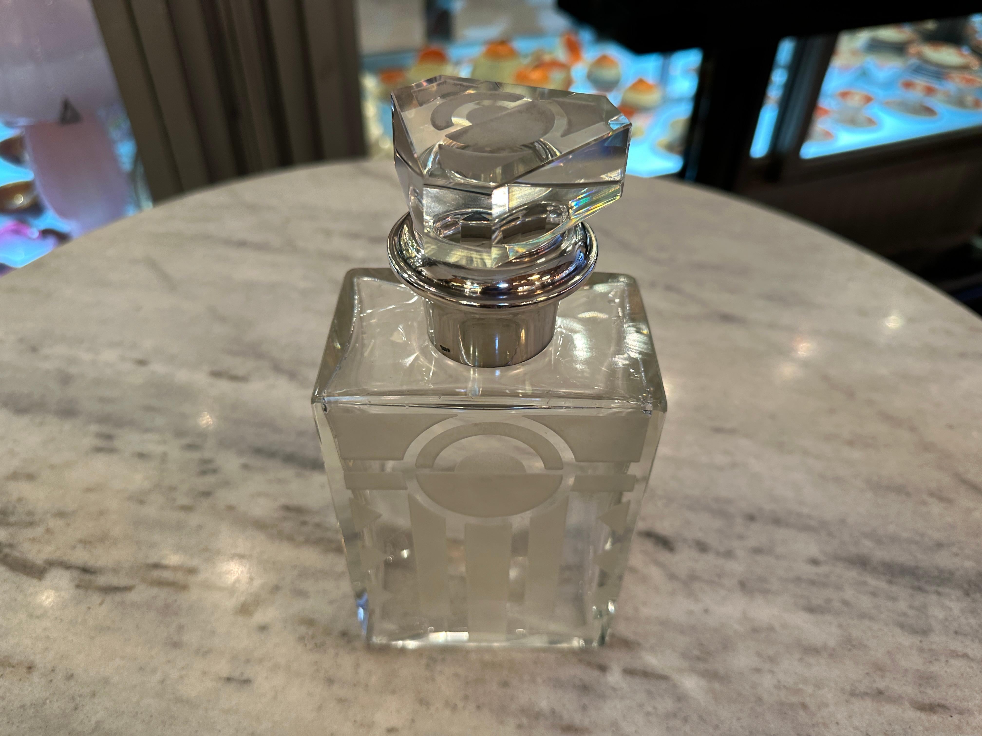 Mid-20th Century Bottle in Crystal, France, Sign Baccarat France For Sale