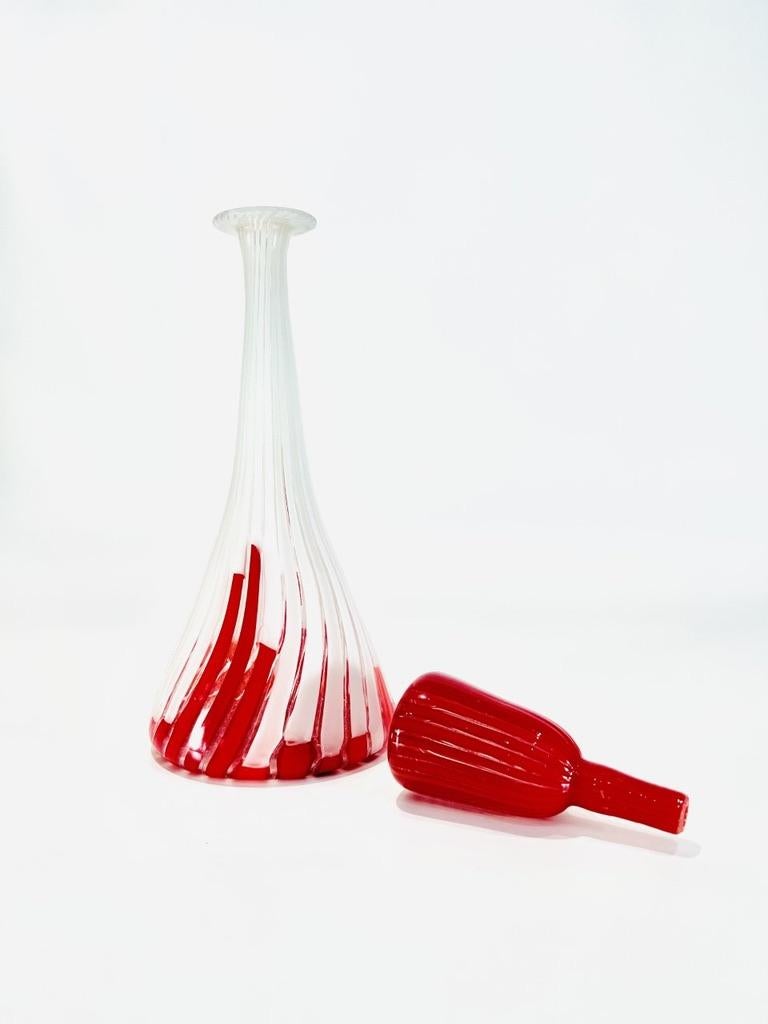 Ansolo Fuga 1950 Murano Glasflasche. (Internationaler Stil) im Angebot